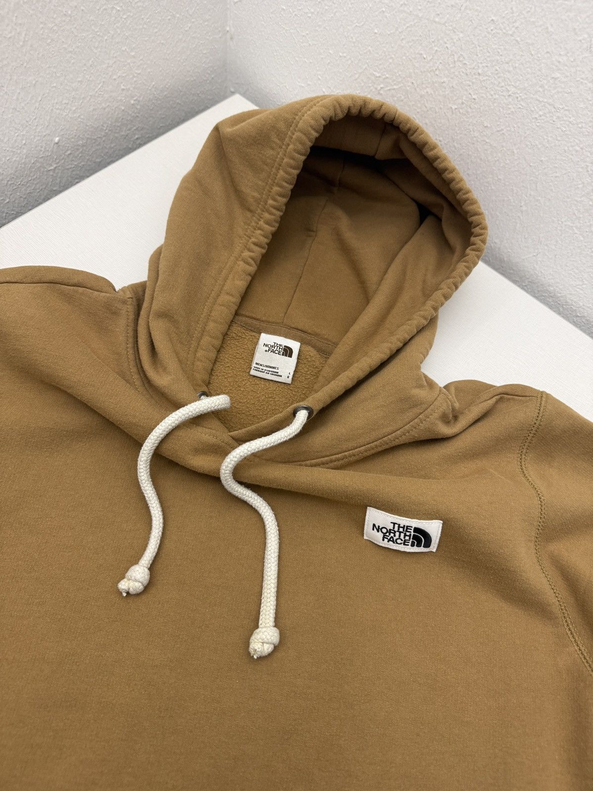 The North Face The North Face Heritage Patch Pullover Hoodie Almond Butter Size US L / EU 52-54 / 3 - 8 Thumbnail