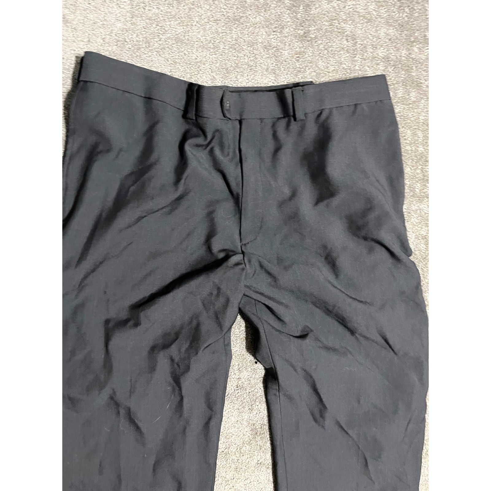 Haggar Haggar Gray Solid Polyester Flat Front Mens Dress Pants 40x29 Pants Regular Gray 40 Inseam 29 In Mens Dress Pants Haggar Size US 40 / EU 56 - 2 Thumbnail