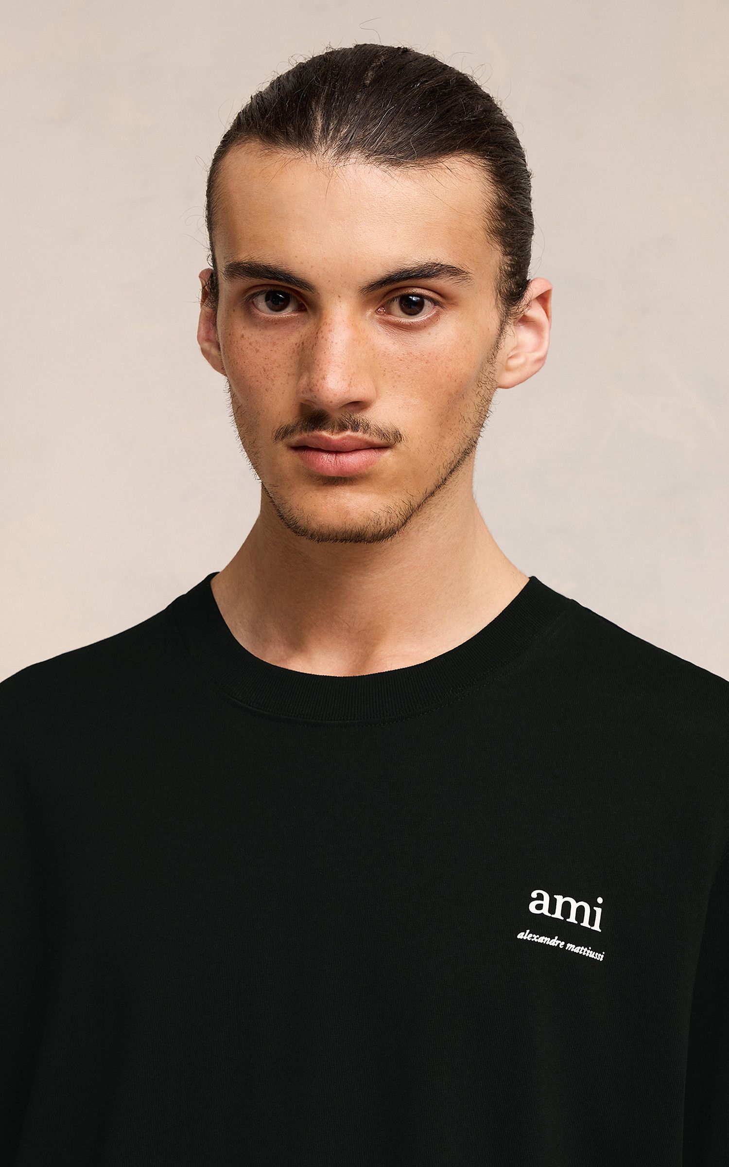 AMI o1s22i1n0925 Unisex Organic Cotton T-Shirt in Black Size US S / EU 44-46 / 1 - 8 Thumbnail