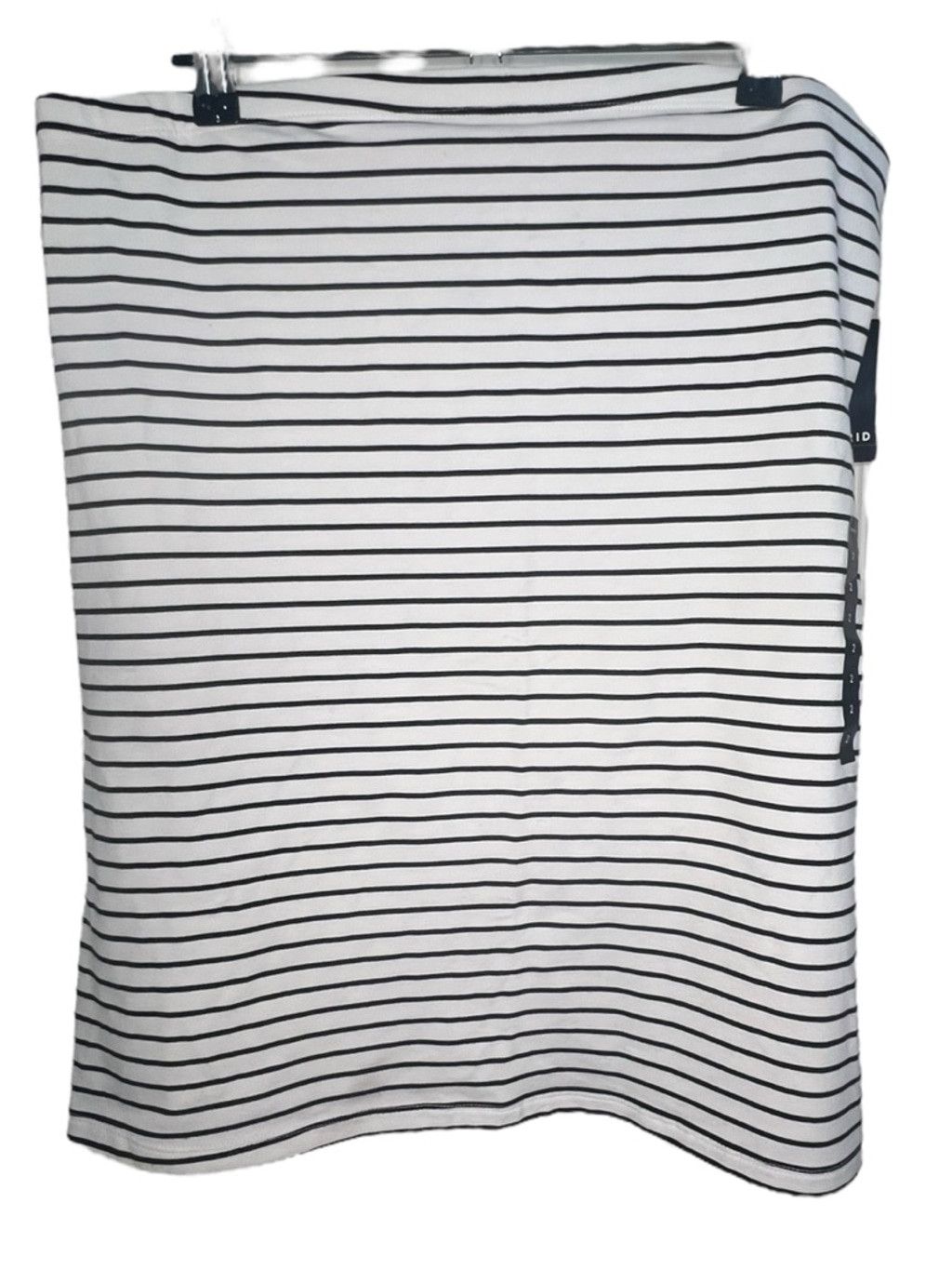 Torrid NWT Torrid Black And White Stripe Fitted Sleeveless Tube Top Size XXL / US 16-18 / IT 52-54 - 1 Thumbnail