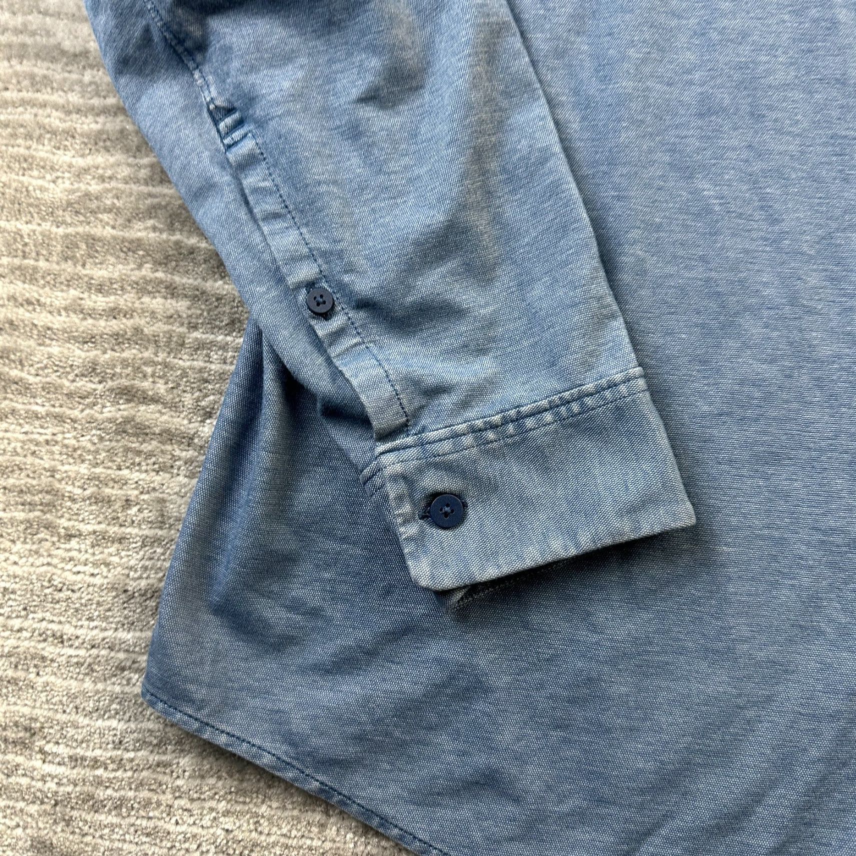 Lululemon Lululemon Shirt Mens XL Blue Button-Up Commute Tech Size US XL / EU 56 / 4 - 6 Thumbnail