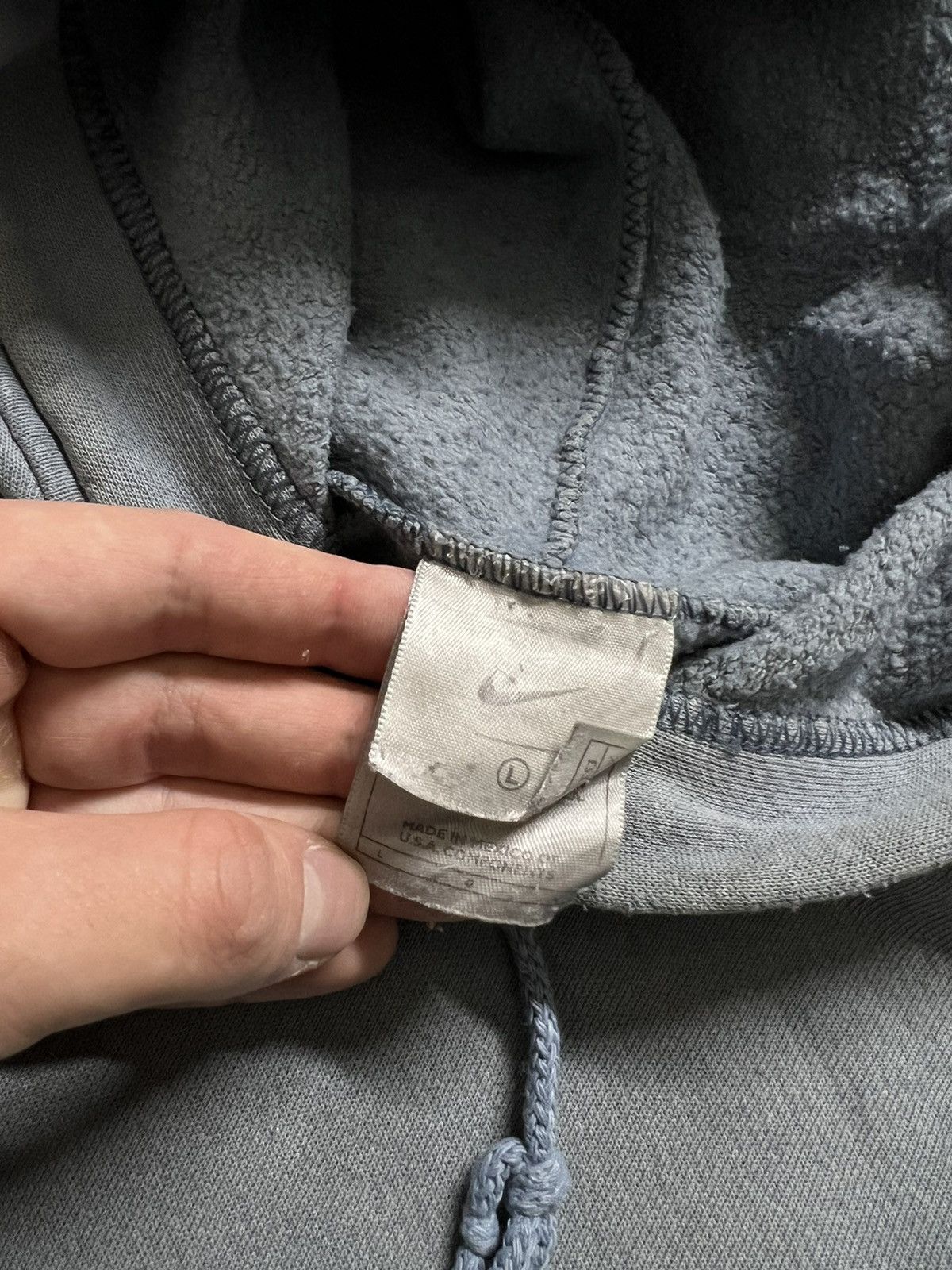 Vintage Y2K Faded Nike Drill Center Swoosh Hoodie Travis Style 90’s Size US L / EU 52-54 / 3 - 9 Thumbnail