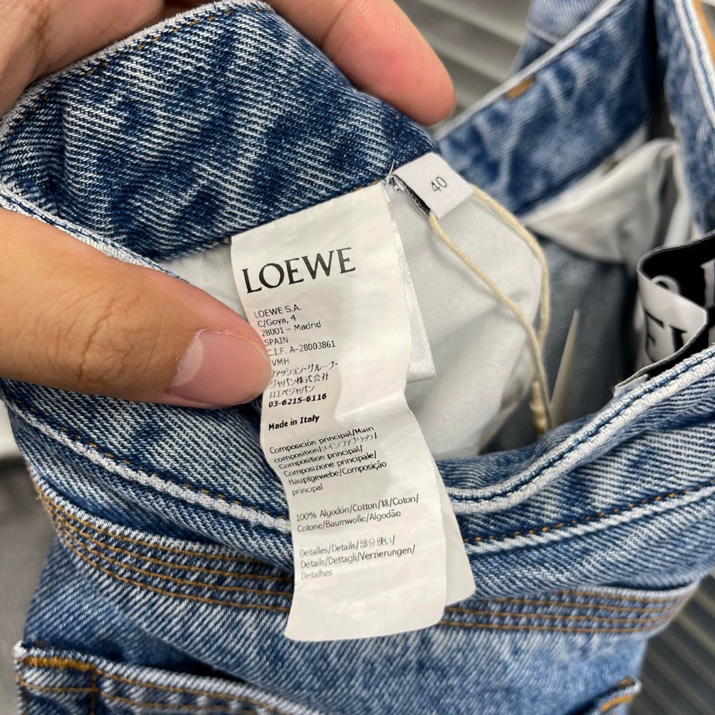 Loewe Loewe Knee Embroidered Back Leather Patch Jeans 40 Size 27" / US 4 / IT 40 - 6 Thumbnail