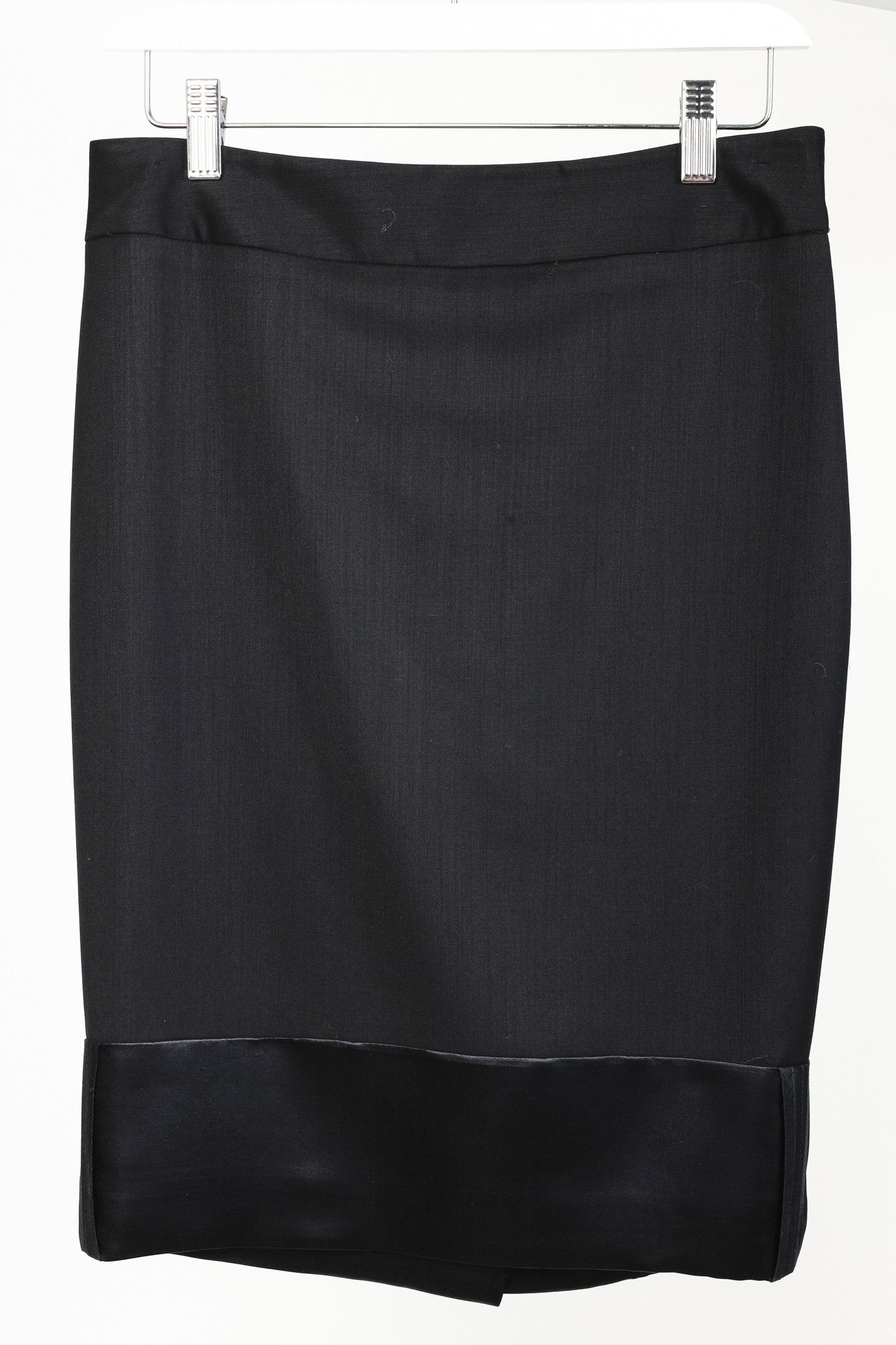 L.A.M.B. L.A.M.B. Vintage Black Wool and Satin Pencil Skirt Size 29" - 3 Thumbnail