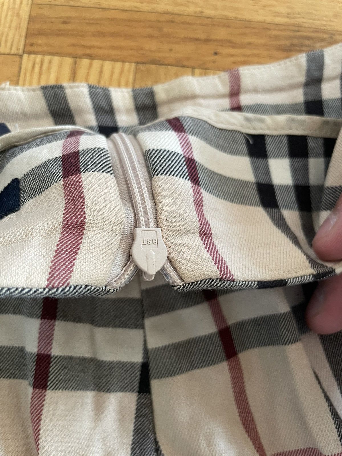 Burberry × Vintage Burberry London Chino Pant Size 28" / US 6 / IT 42 - 3 Thumbnail