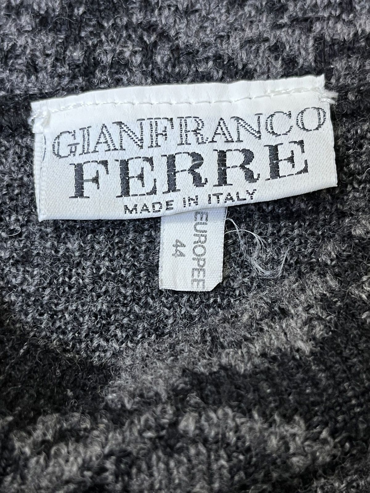Gianfranco Ferre VINTAGE GIANFRANCO FERRE PURE LANA WOOL KNIT SWEATS Size US M / EU 48-50 / 2 - 10 Thumbnail