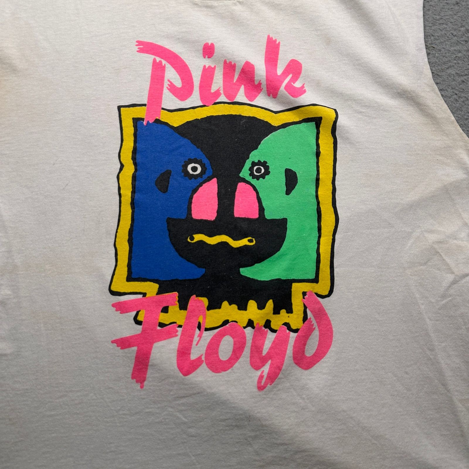 Vintage Vintage 1994 Pink Floyd T-Shirt Mens XL Sleeveless Graphic Size US XL / EU 56 / 4 - 13 Thumbnail