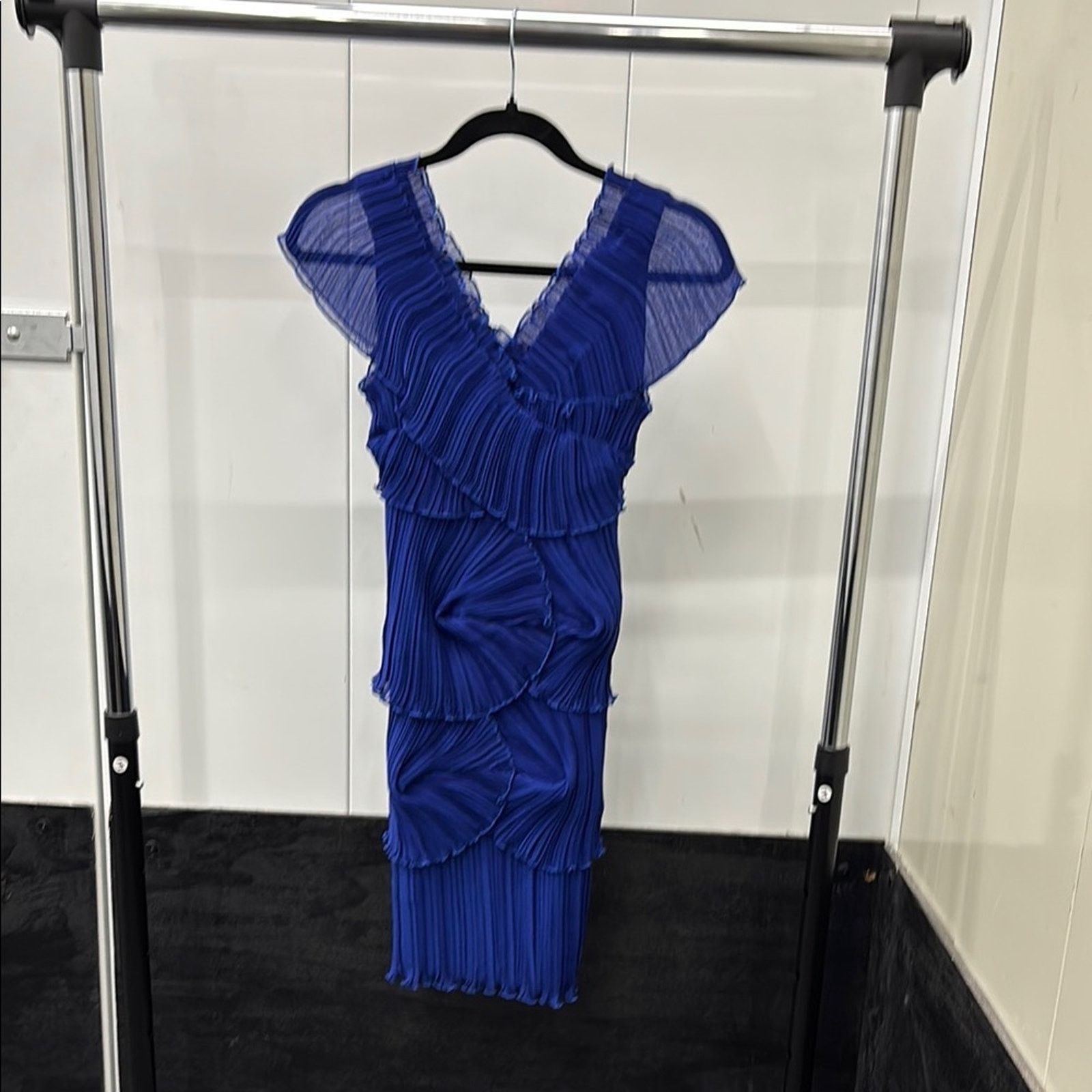 Other NWT Blue Sheath Midi Dress with Flutter Cap Sleeves One Size Size ONE SIZE - 6 Thumbnail