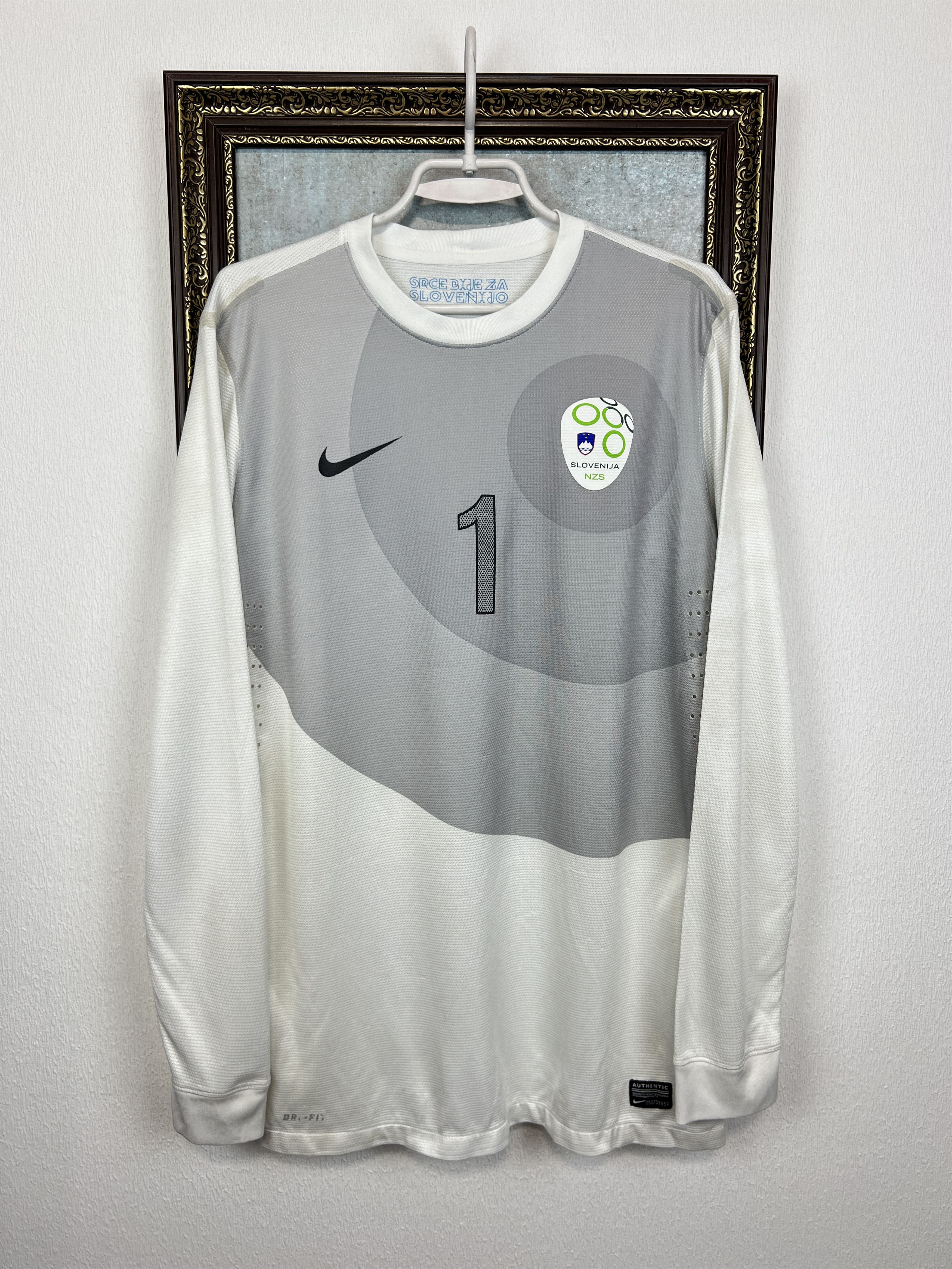 Nike Slovenia Goalkeeper Football Shirt Soccer Player Jersey Size US L / EU 52-54 / 3 - 1 Thumbnail