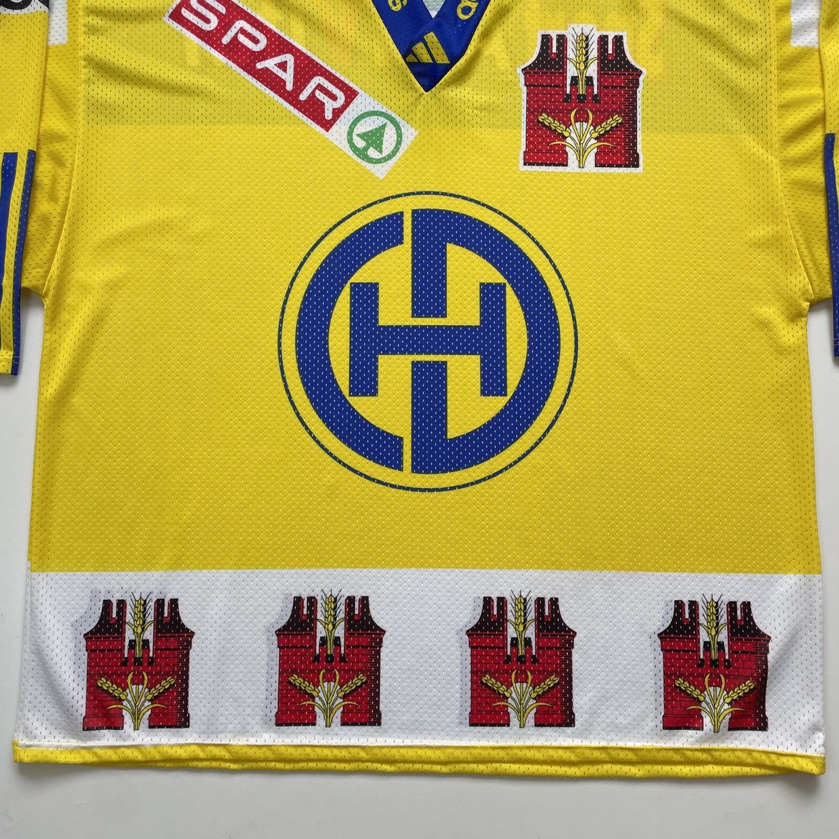Adidas Vintage HC Davos Adidas Hockey Jersey Men’s Shirt size XL Size US XL / EU 56 / 4 - 5 Thumbnail