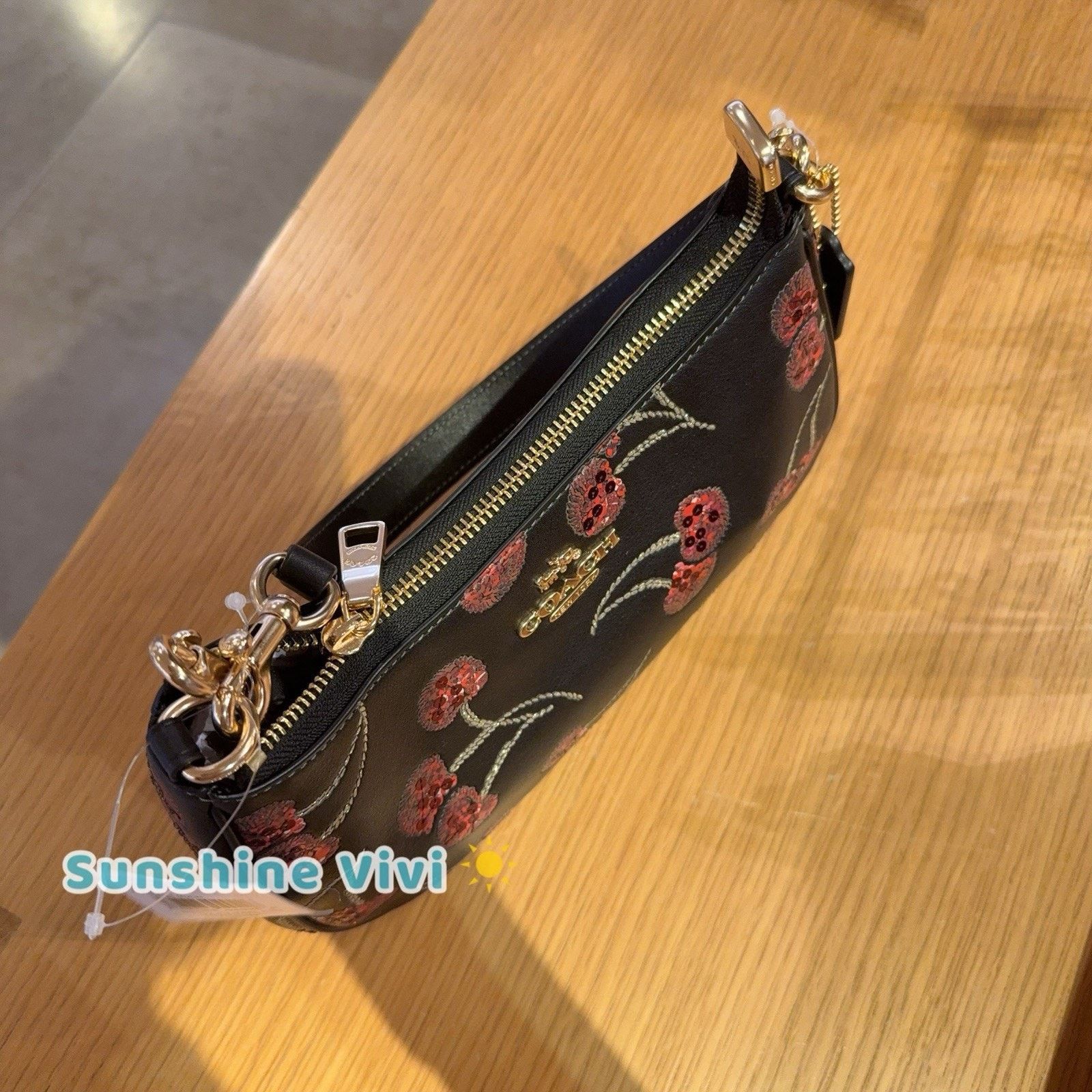 Coach NWT Coach Teri Shoulder Bag Cherry CCZ16 Gold/Black Multi Size ONE SIZE - 10 Thumbnail