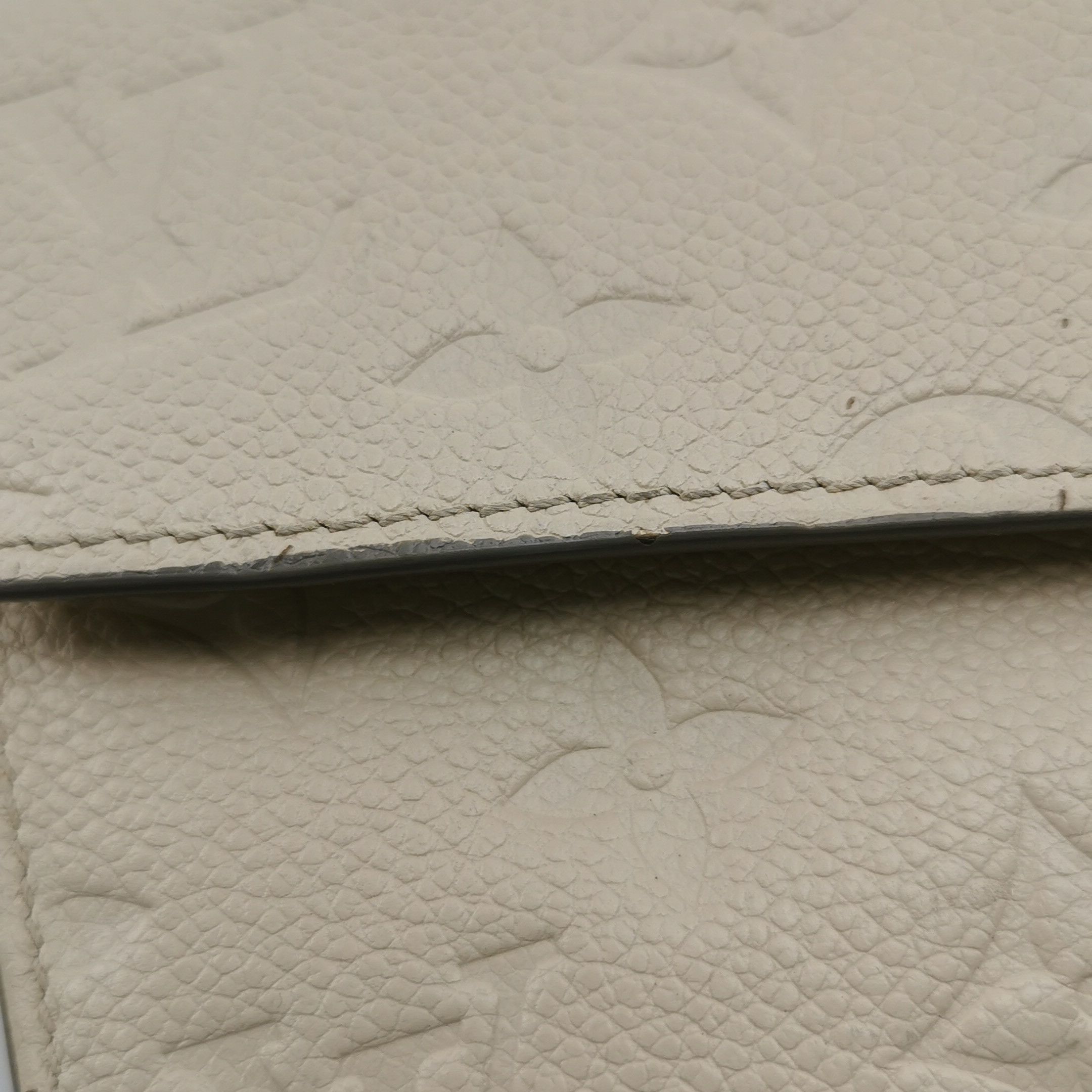 Louis Vuitton Louis Vuitton (LV) Curieuse Wallet Cowhide Solid Color Old Size ONE SIZE - 7 Thumbnail