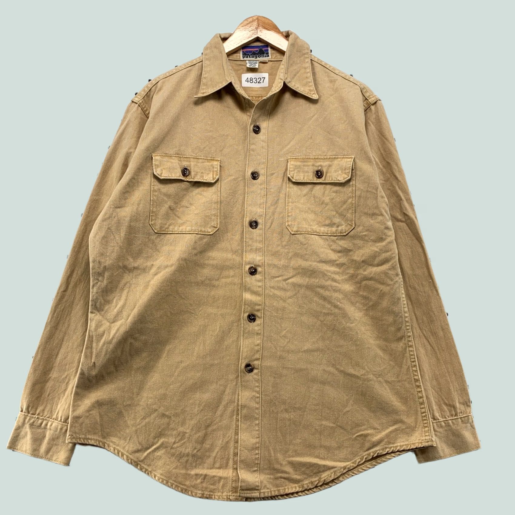 Patagonia VINTAGE Patagonia Button Shirt Mens M Beige Cotton Canvas USA Size US M / EU 48-50 / 2 - 1 Thumbnail