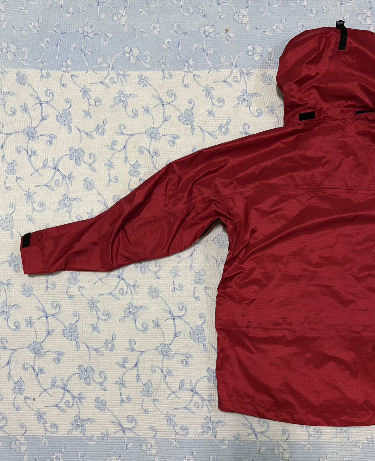 Goretex Mountain Hardwear Outdoor activities jacket Size US S / EU 44-46 / 1 - 10 Thumbnail