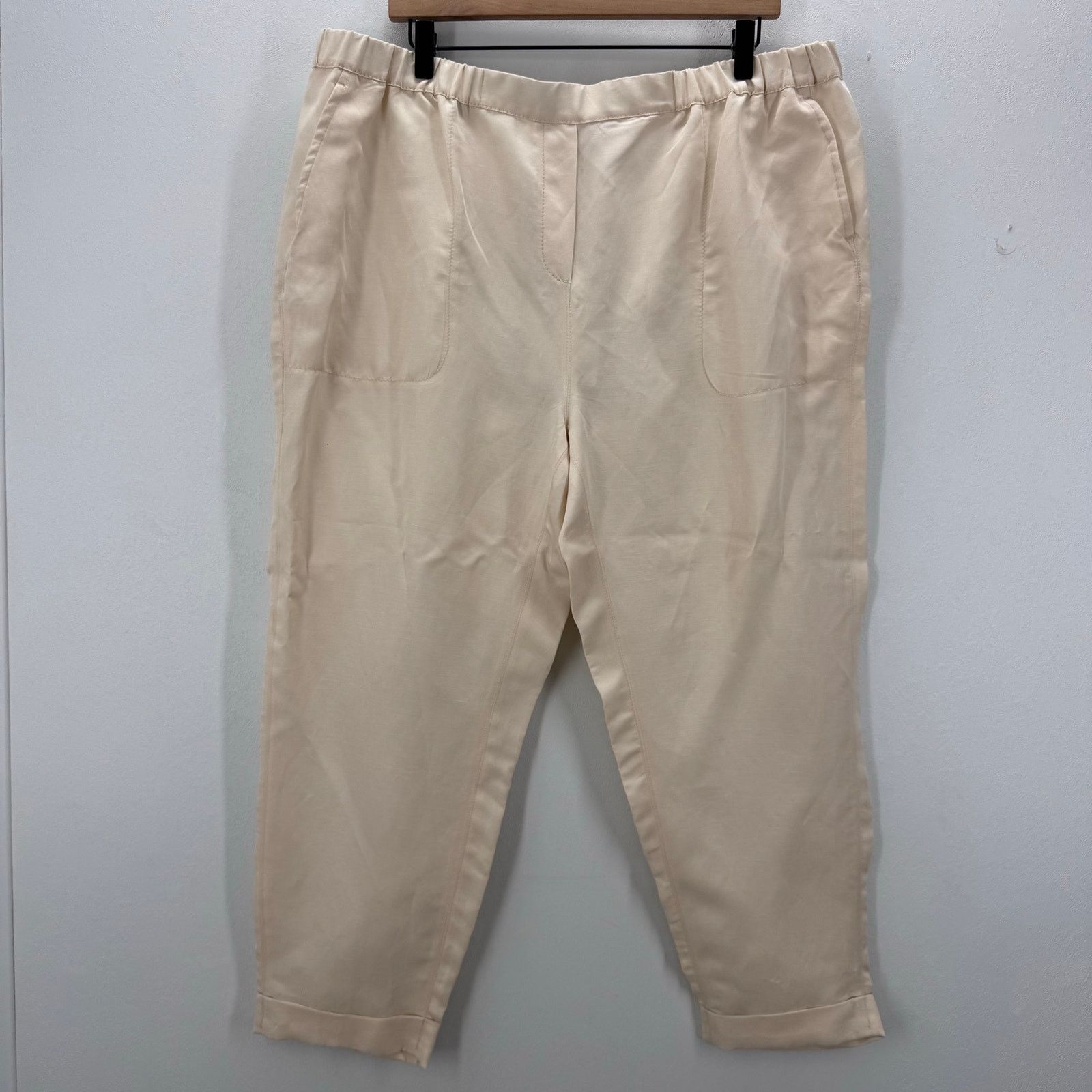 Marina Rinaldi Marina Rinaldi Recali Linen Blend Cropped Pant PLUS size 20 Size 42" / US 20 - 2 Thumbnail
