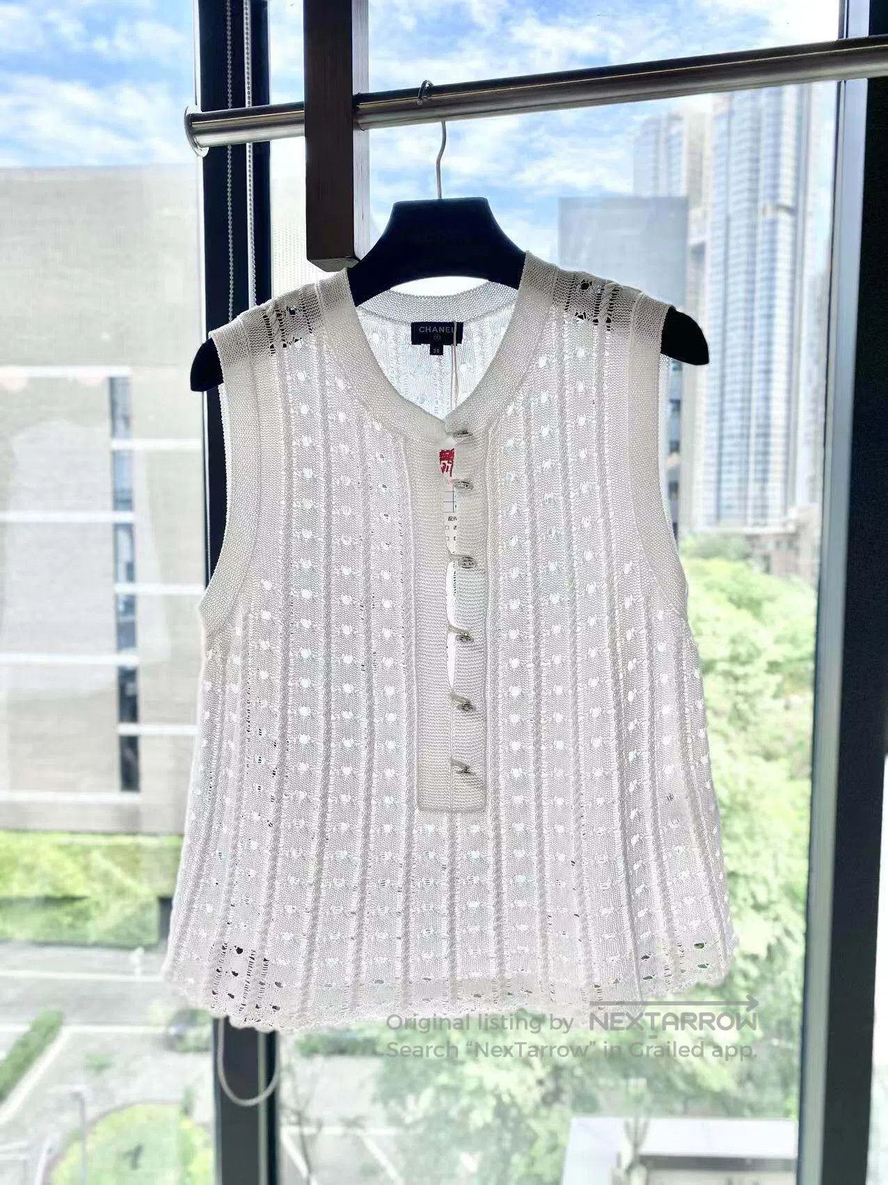 Chanel Chanel Hollow Knit Sleeveless Top| Size XS / US 0-2 / IT 36-38 - 2 Thumbnail