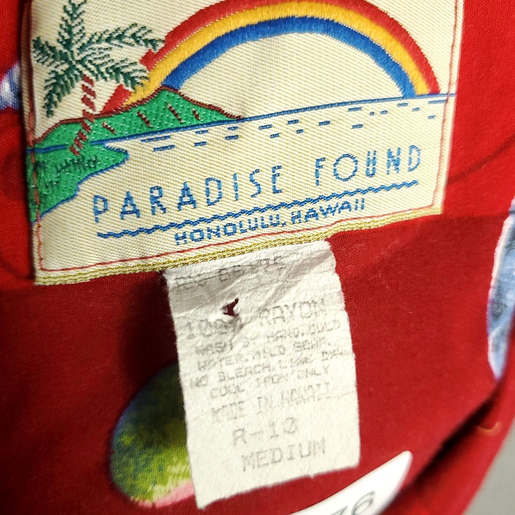 Paradise Found Paradise Found Shirt Mens Medium Red Vintage Hawaiian Tropical Graphic Print Rayon Button-Up Short Sleeve, Collared, 1990s-2000s, Men’s Size US M / EU 48-50 / 2 - 7 Thumbnail