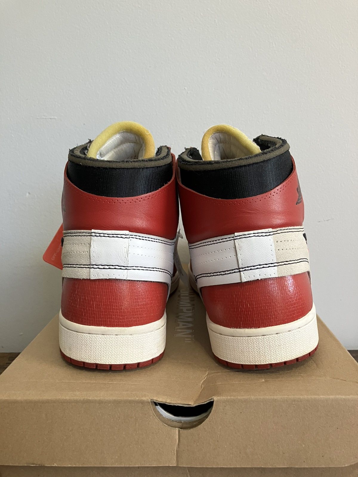 Jordan Brand × Off-White Size 13 - Jordan 1 Retro OG x Off-White High Chicago Size US 13 / EU 46 - 7 Thumbnail
