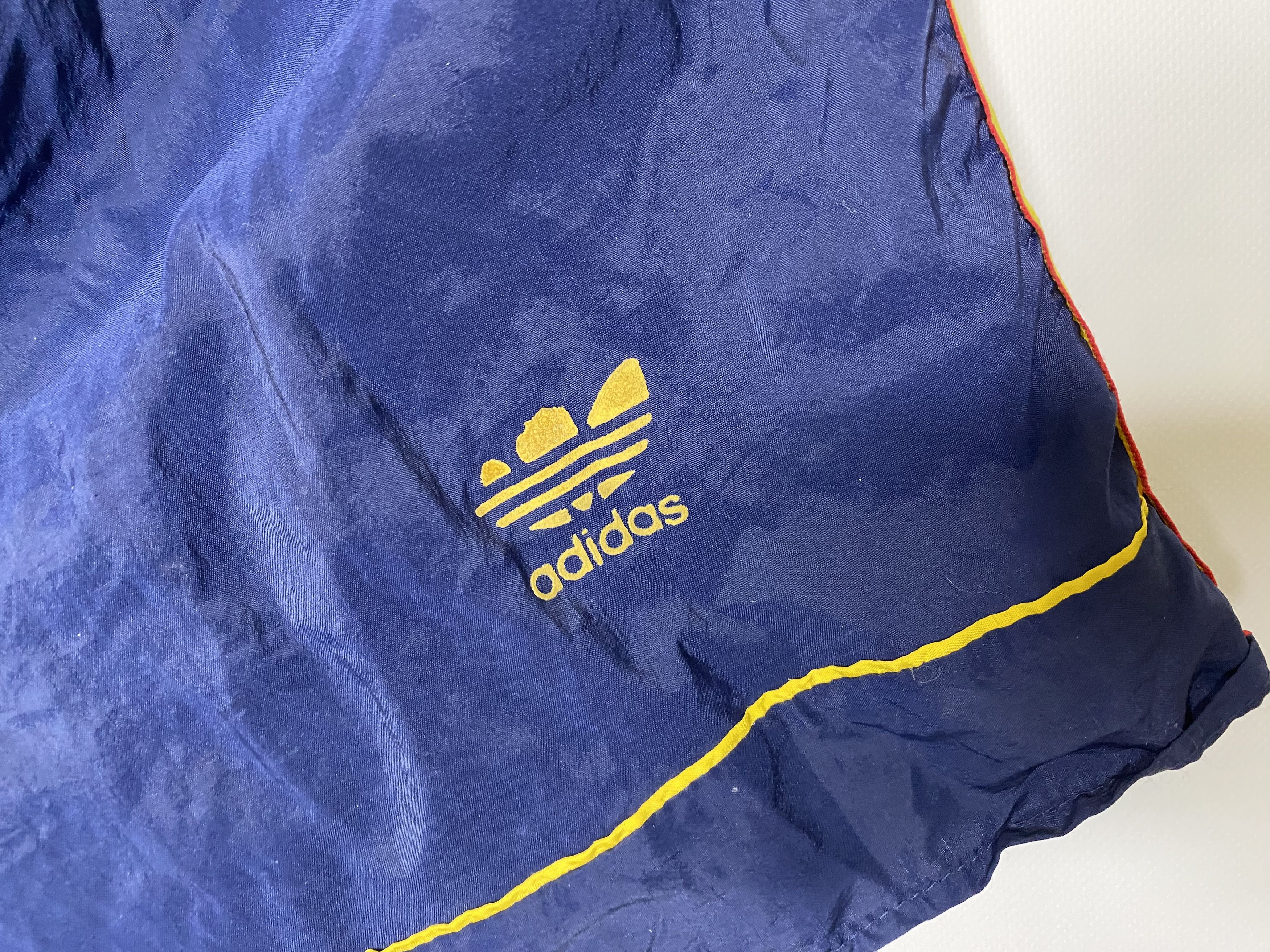 Adidas ARSENAL 1991 1993 AWAY FOOTBALL SOCCER SHORTS ADIDAS Size US 36 / EU 52 - 4 Thumbnail