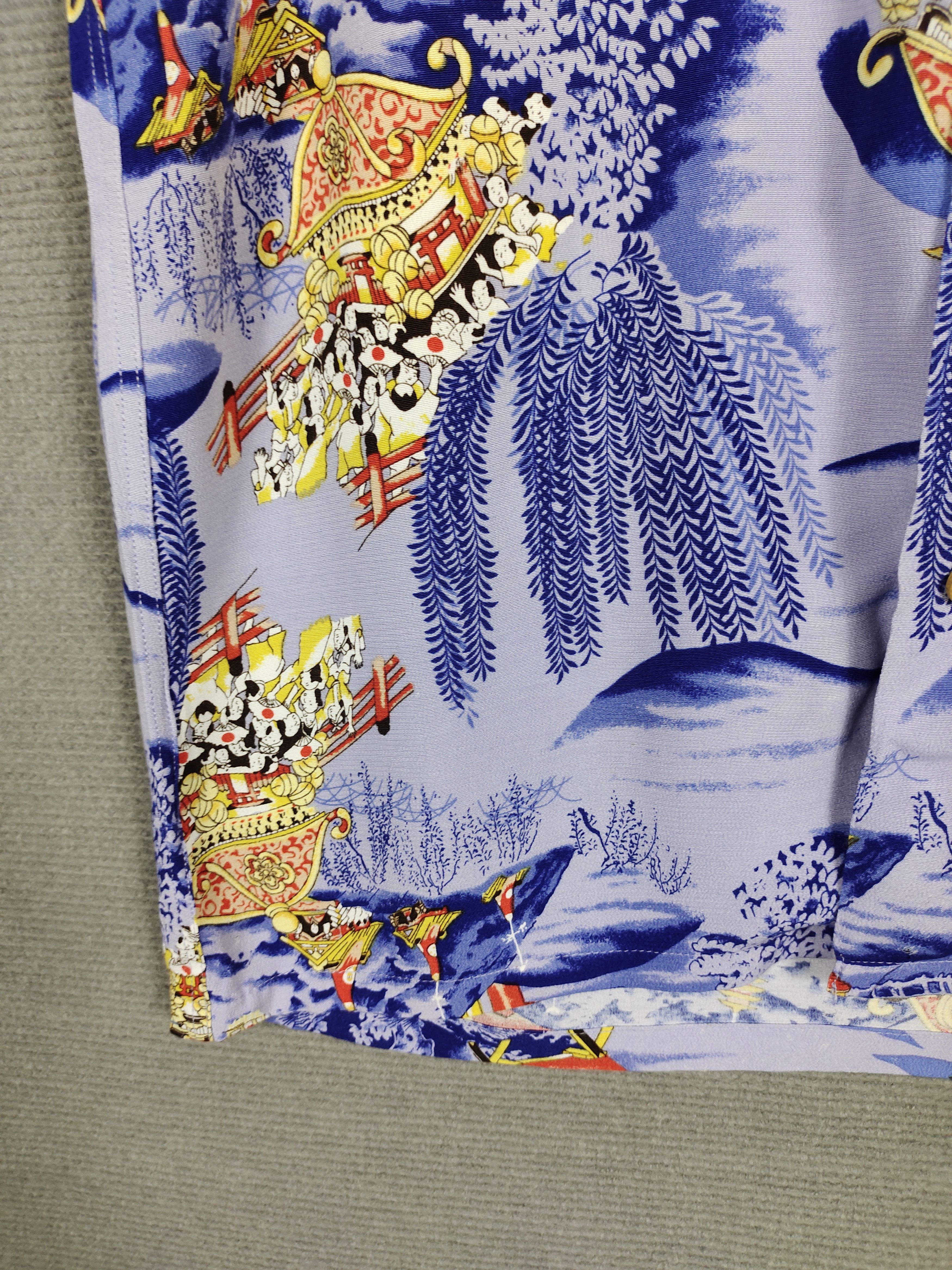 Vintage Japanese Hawaiian History Book Pagoda Rayon Crepe Shirt Size US L / EU 52-54 / 3 - 5 Thumbnail