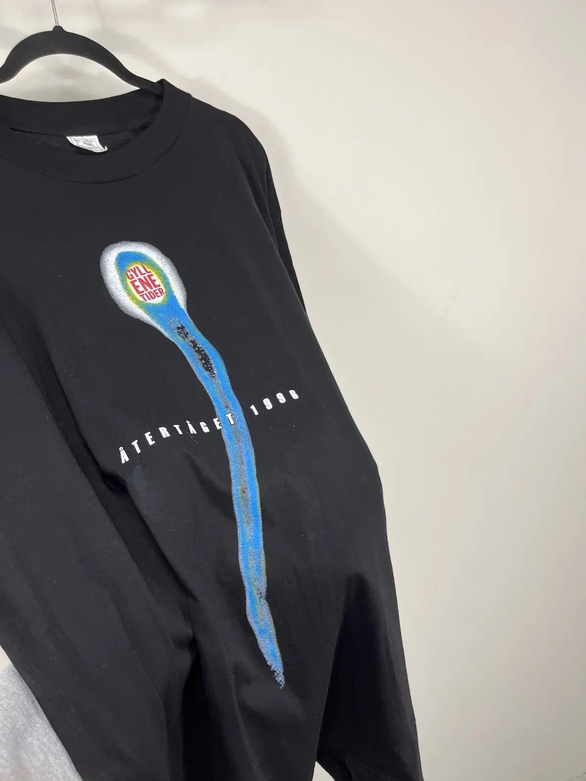 Band Tees × Vintage Vintage Gyllene Tider 1996 Atertaget Tour Album Band Tee Size US XL / EU 56 / 4 - 6 Thumbnail