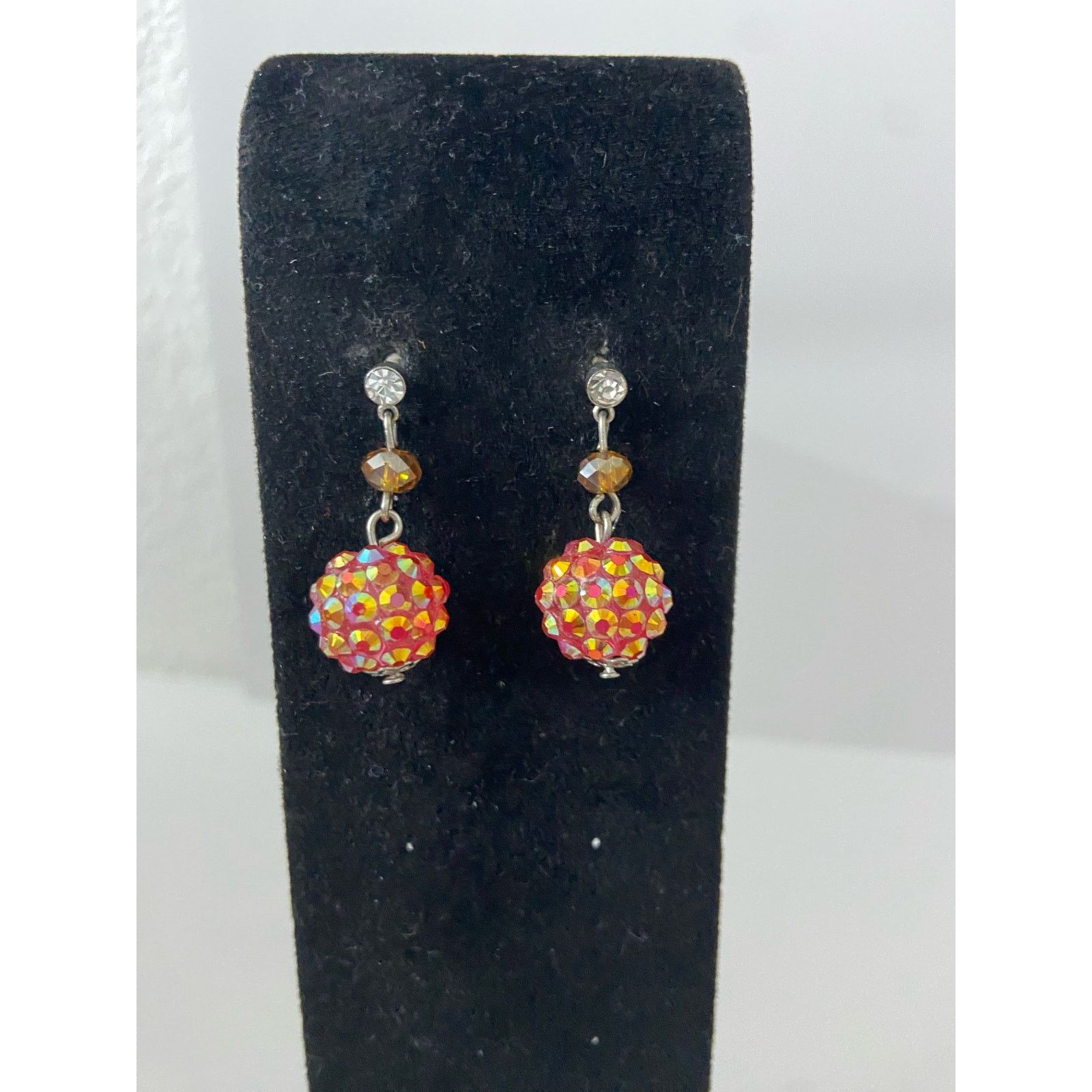 Other Bright pink rhinestone ball earrings Size ONE SIZE - 1 Thumbnail