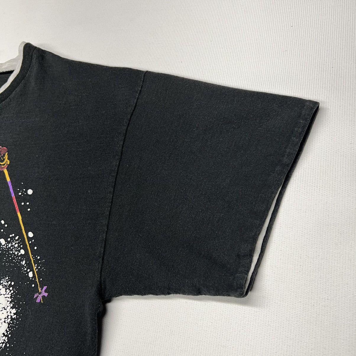 Vintage VTG Double Layer Tee Shirt Black Apine Mountain Puff Print Size US L / EU 52-54 / 3 - 10 Thumbnail