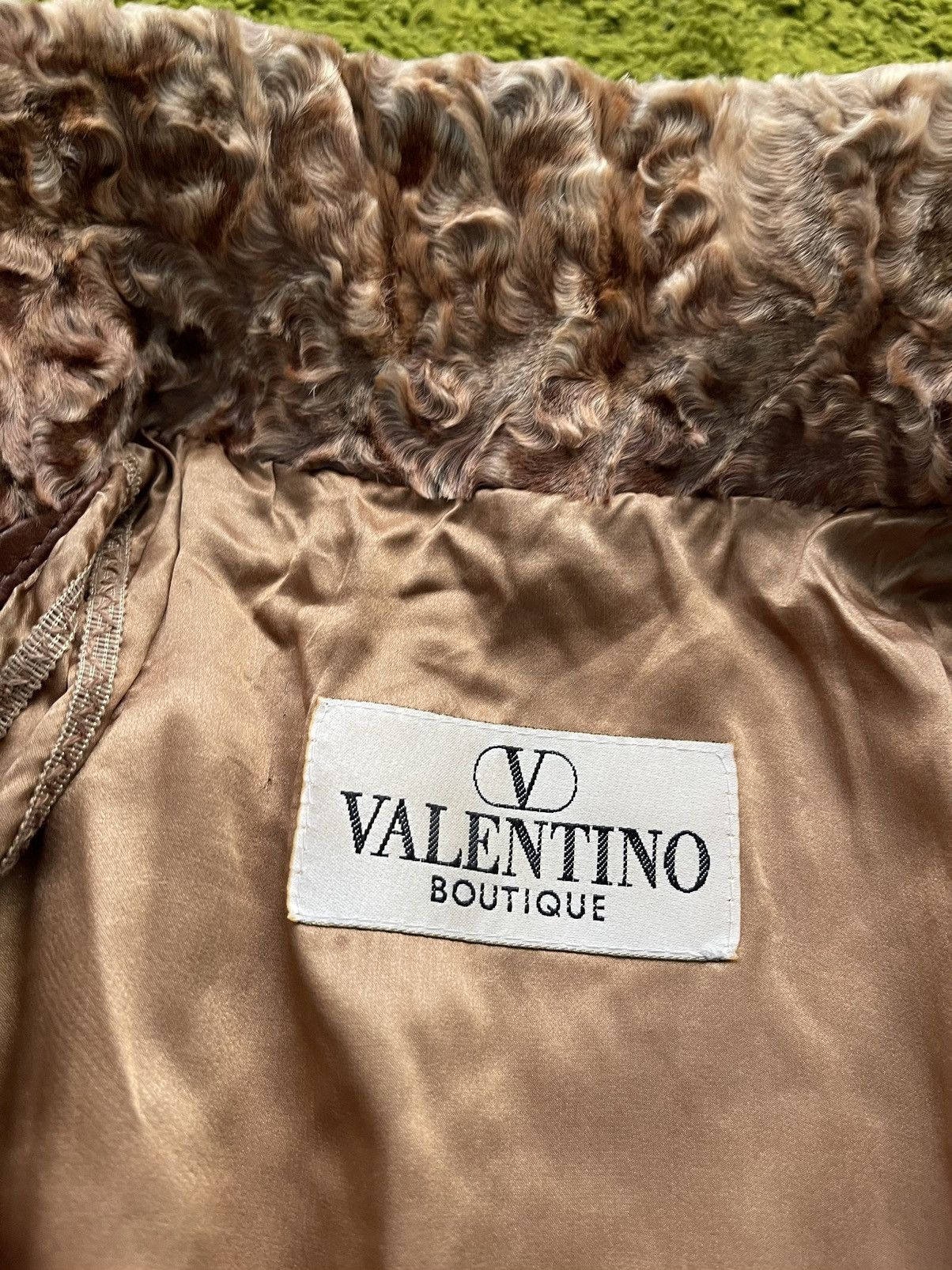 Valentino Valentino Boutique Persian lamb karakul real fur jacket Size S / US 4 / IT 40 - 15 Thumbnail