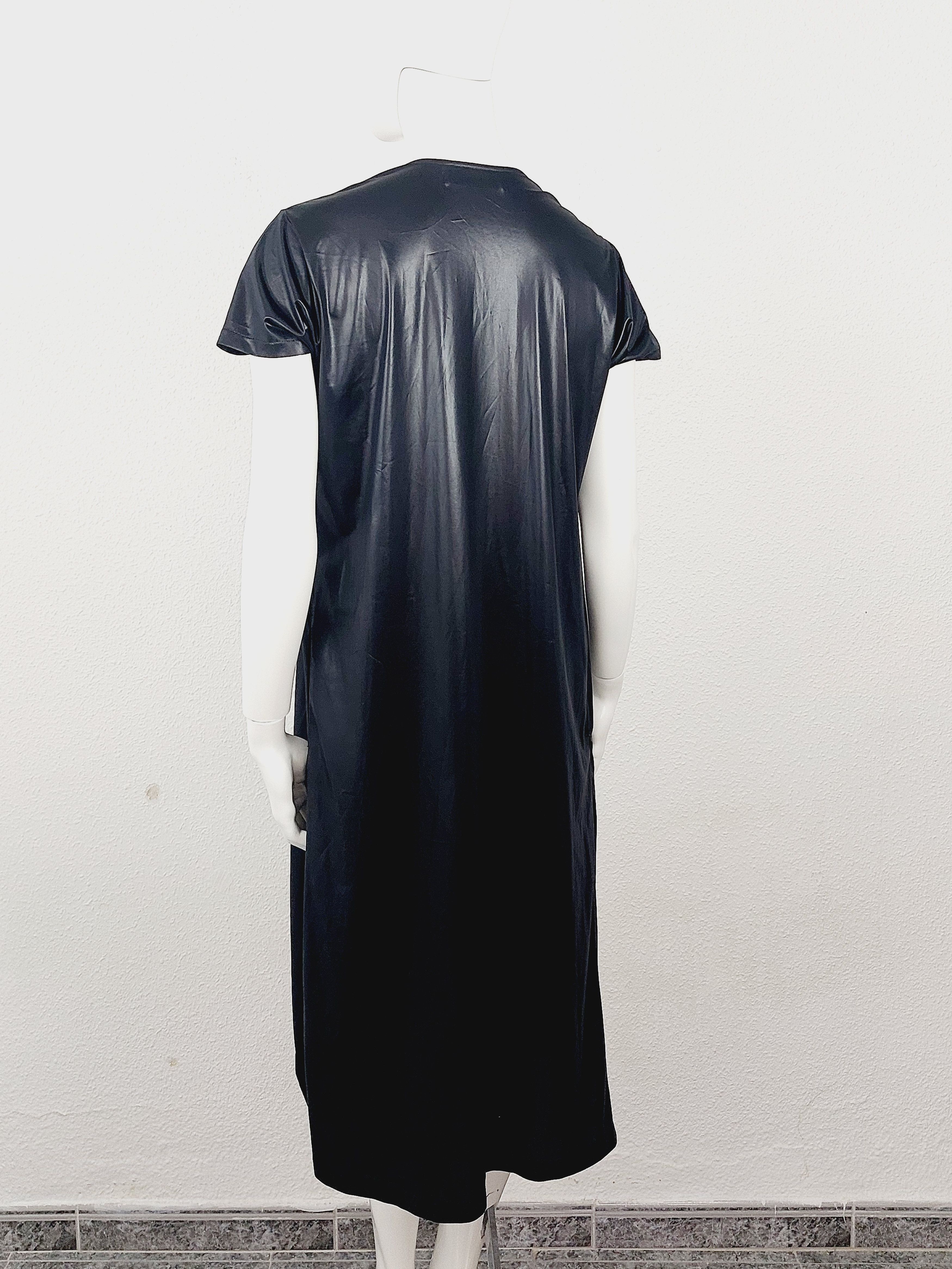 Yohji Yamamoto Vintage Yohji Yamamoto Black Shiny Cape Japan Coat Size US XS / EU 42 / 0 - 10 Thumbnail