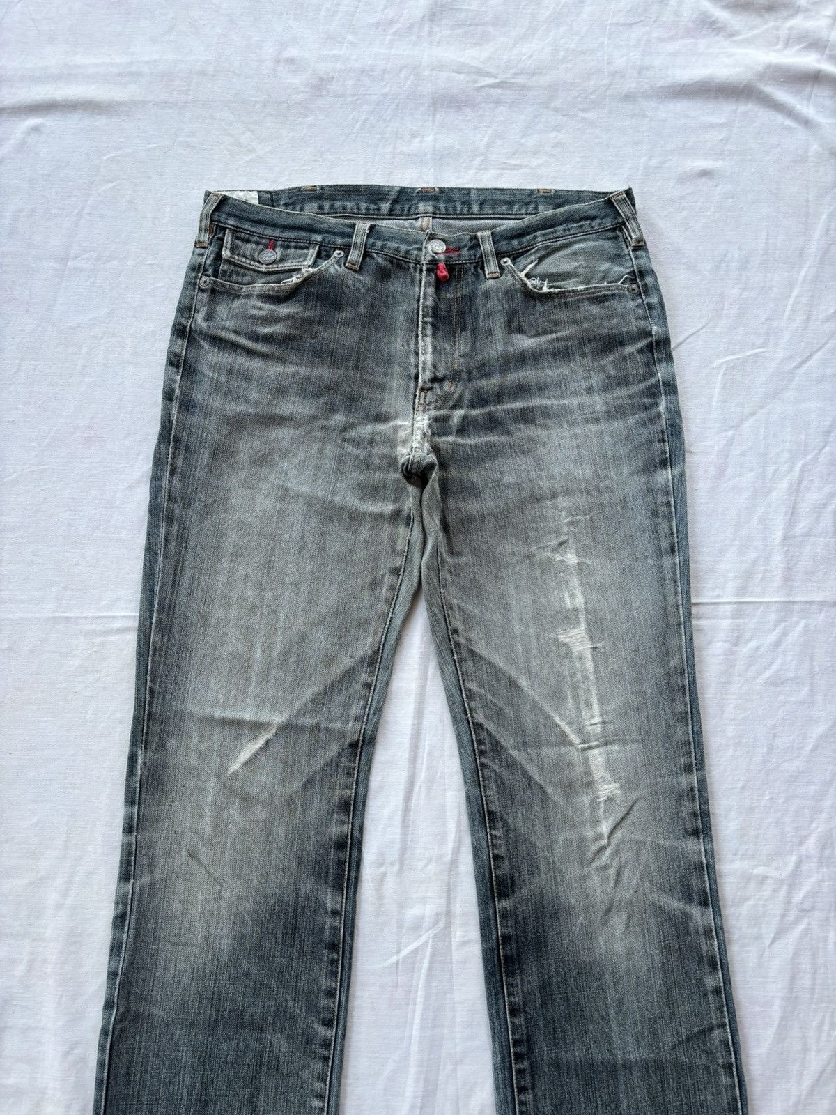 Takeo Kikuchi Vintage TAKEO KIKUCHI Distressed Denim Faded Jeans Size US 32 / EU 48 - 3 Thumbnail