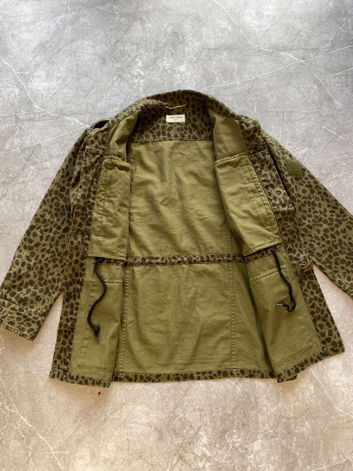 Saint Laurent Paris × Yves Saint Laurent Rare Saint Laurent Paris Leopard Print Military Jacket Y2K Size US M / EU 48-50 / 2 - 19 Thumbnail