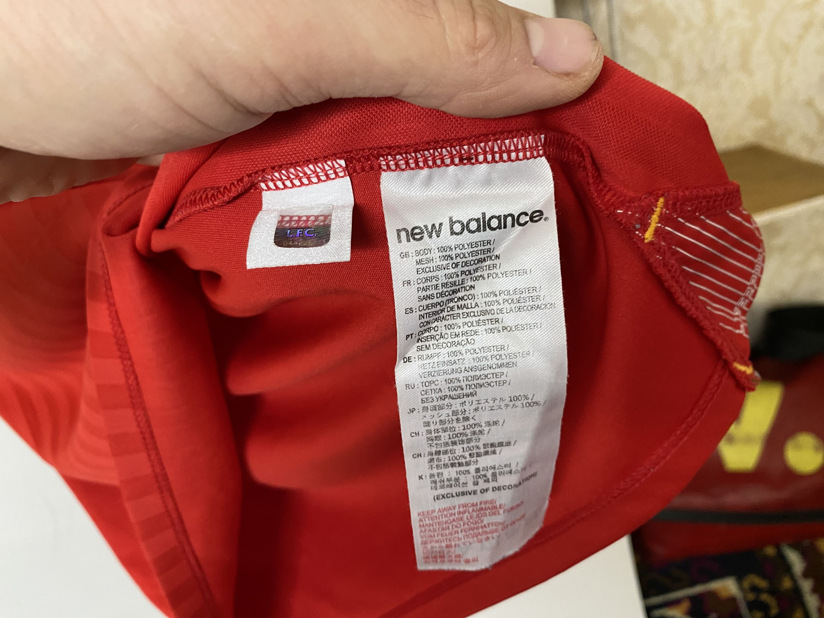 New Balance LIVERPOOL 2015 2016 HOME FOOTBALL SHIRT SOCCER JERSEY Size US S / EU 44-46 / 1 - 8 Thumbnail