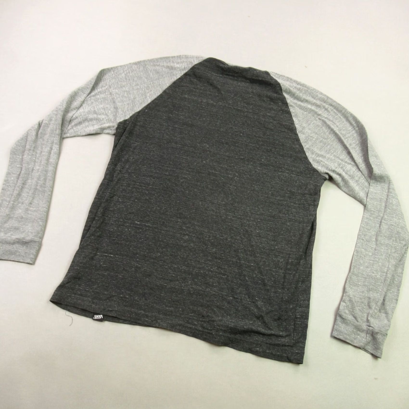 Vans Vans Shirt Mens Large Long Sleeve Crew Neck Lightweight Pullover Gray Size US L / EU 52-54 / 3 - 7 Thumbnail