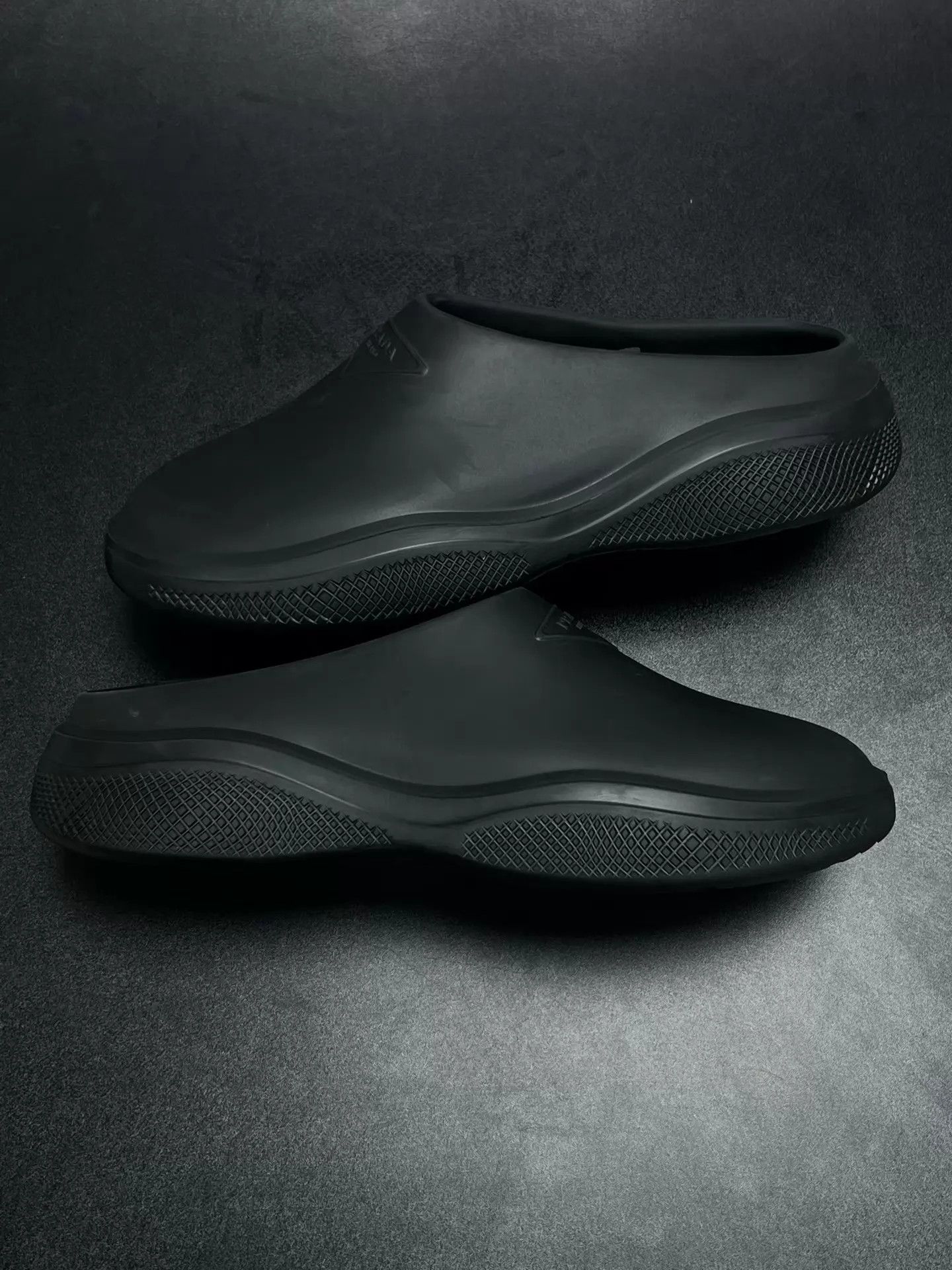 Prada Prada Rubber Mule Slipper 40 Like New Size US 7 / EU 40 - 5 Thumbnail