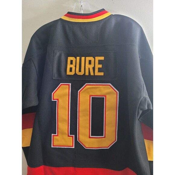 Ccm Vancouver Canucks Hockey Jersey Bure #10 CCM Size US XL / EU 56 / 4 - 6 Thumbnail