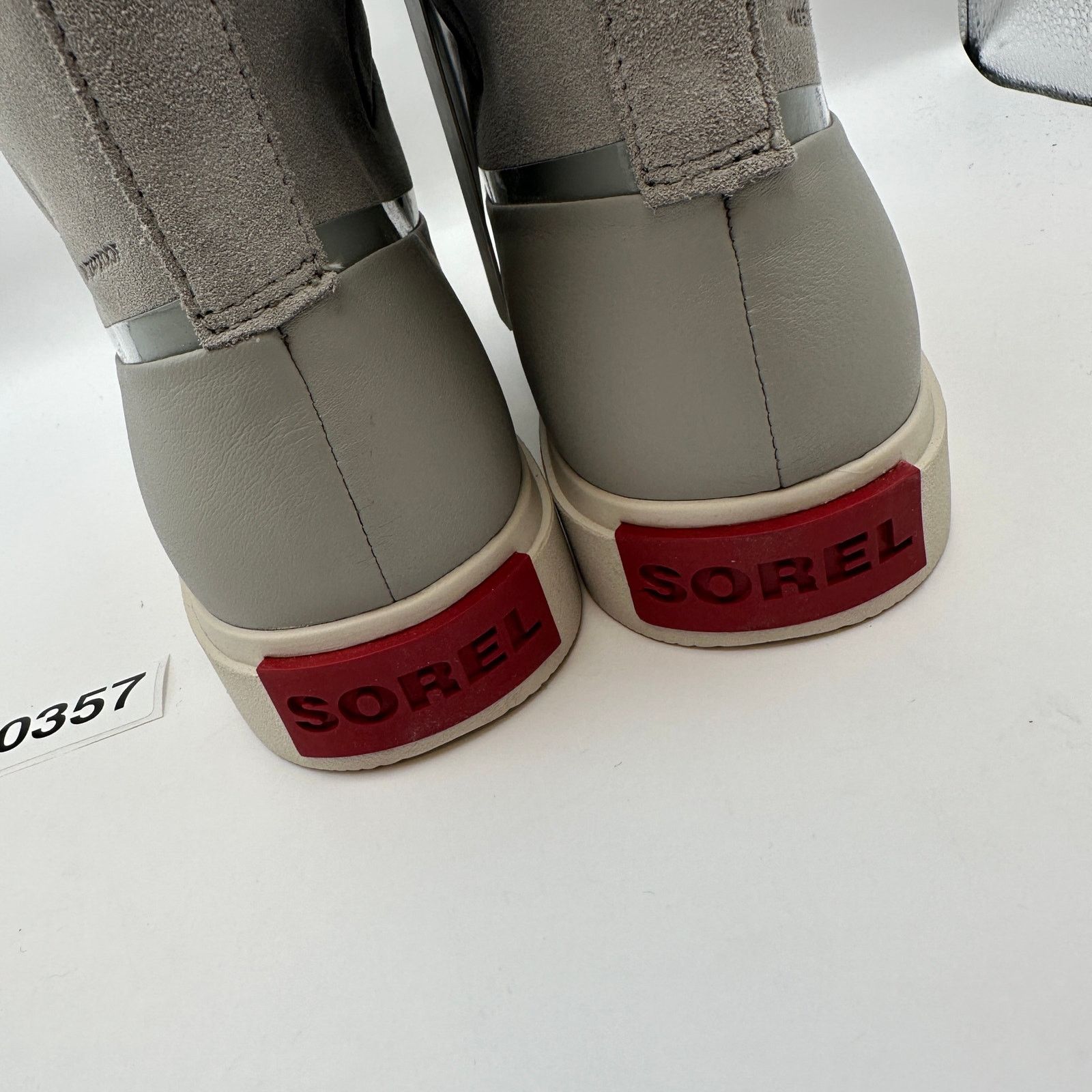 SOREL SOREL Women's 10 JOAN OF ARCTIC NEXT LITE Gray/White Fur WP Size US 10 / IT 40 - 3 Thumbnail