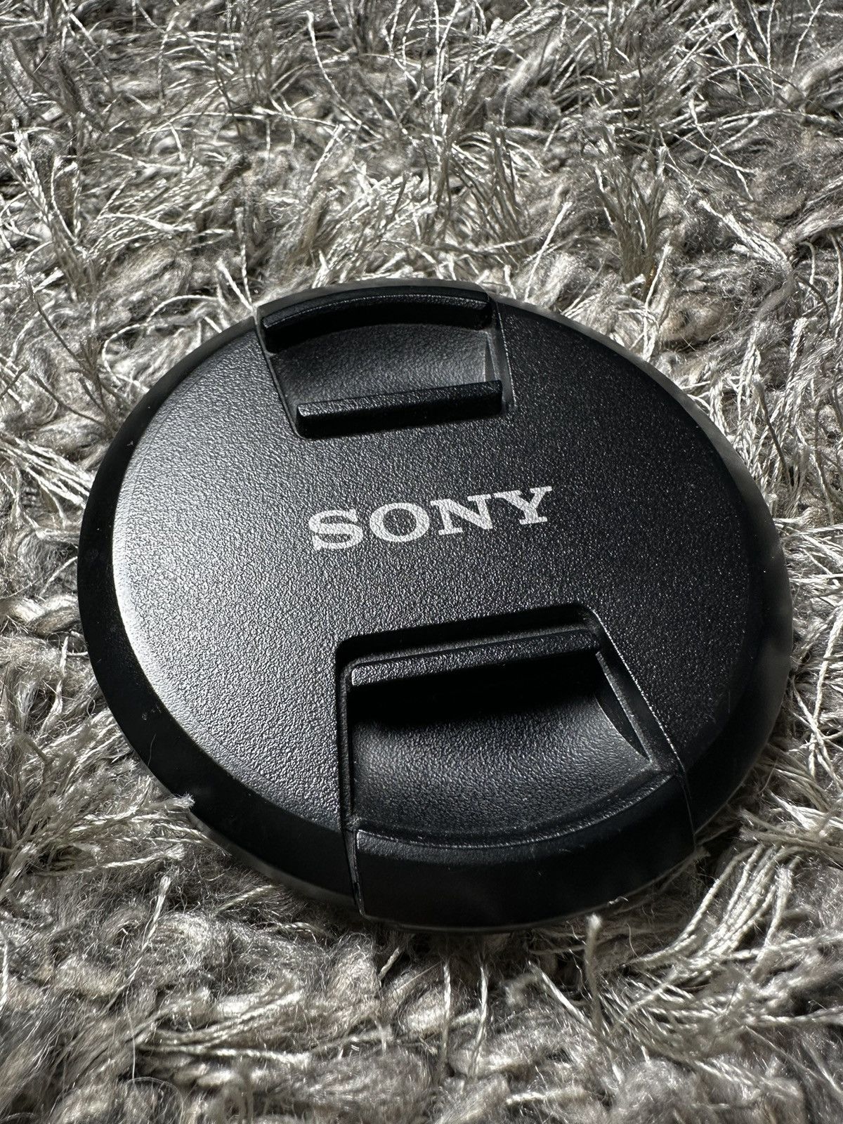 Sony Sony ALC-F77S 77mm Front Lens Cap Size ONE SIZE - 2 Thumbnail