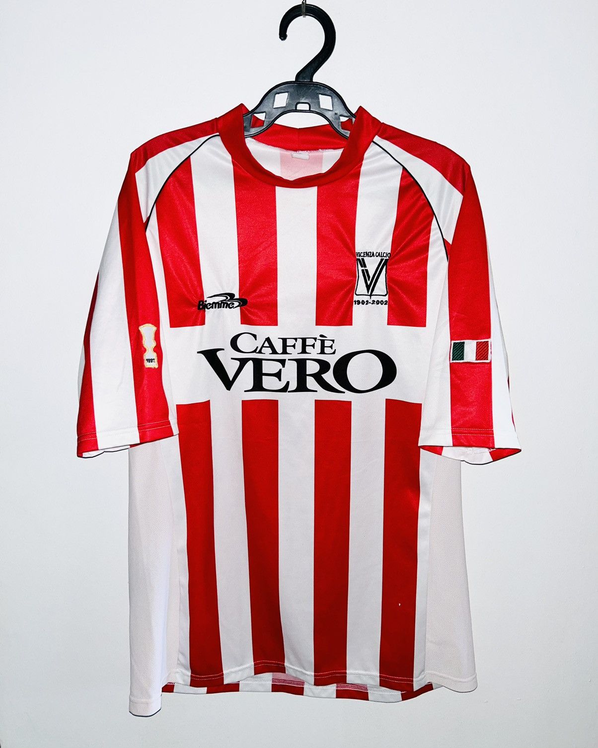 Vicenza 2002/03 home jersey