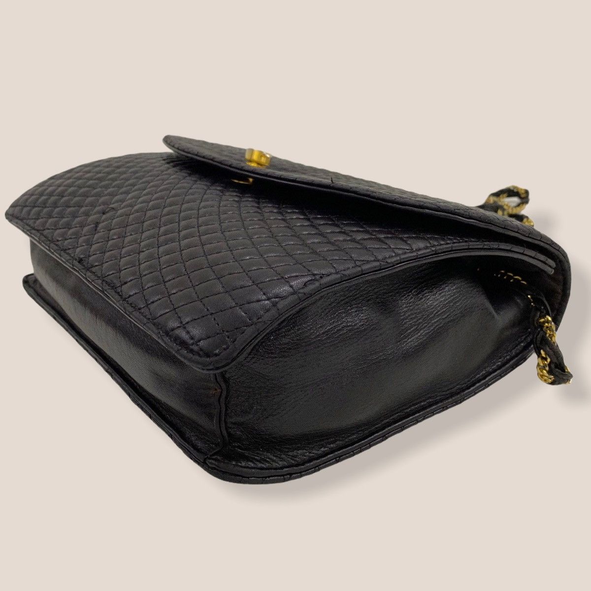 Bally ‼️LASTDROP‼️ AUTHENTIC BALLY LEATHER QUILTED SHOULDER BAG Size ONE SIZE - 15 Thumbnail