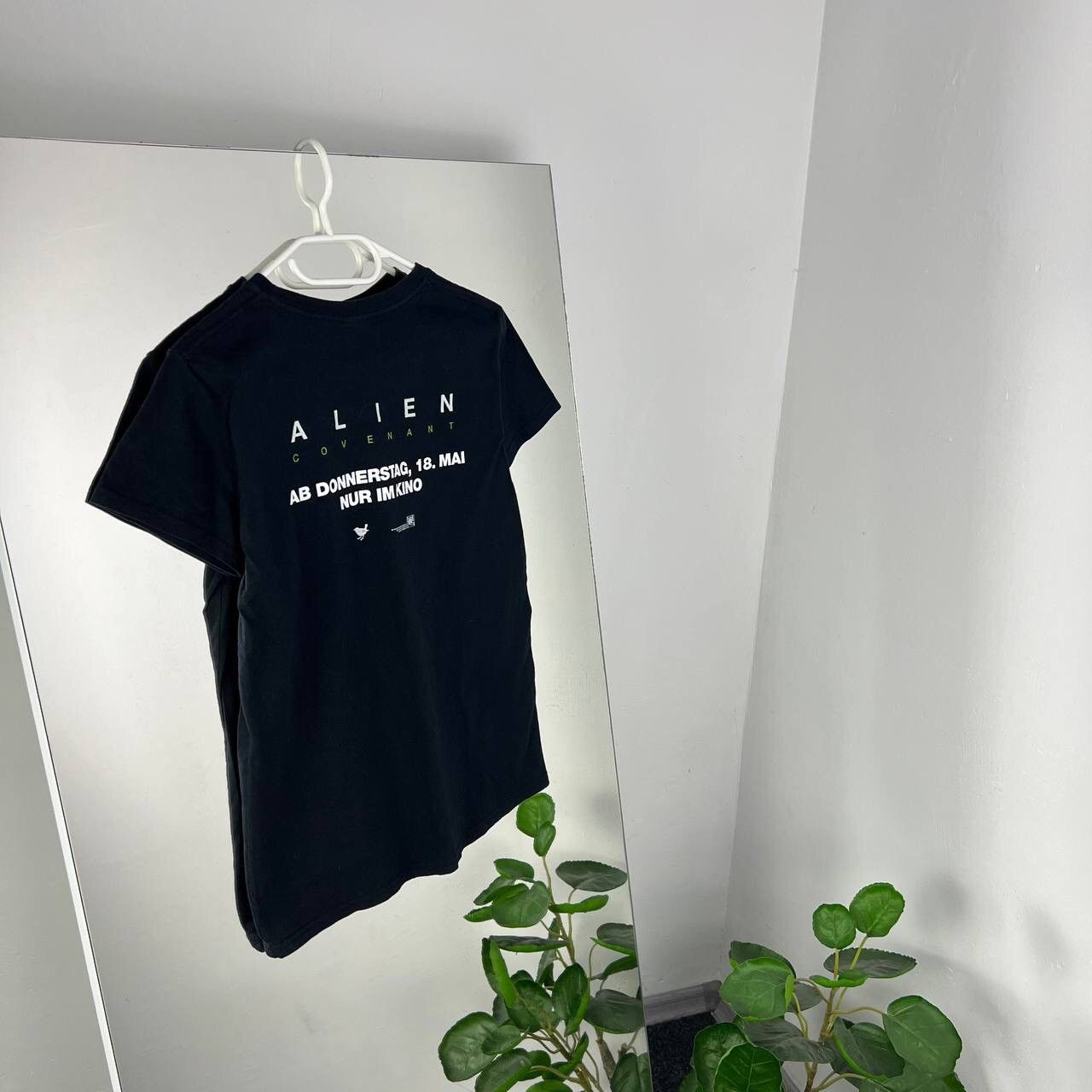 Japanese Brand Alien T-shirt Lauf Tee Size M / US 6-8 / IT 42-44 - 5 Thumbnail