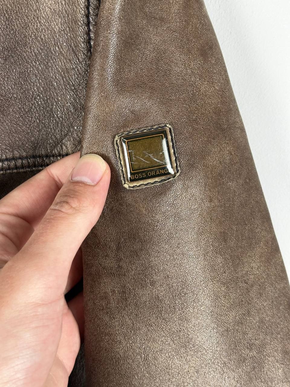 Hugo Boss Vintage Hugo Boss Faded Leather Brown Jacket Size US L / EU 52-54 / 3 - 10 Thumbnail