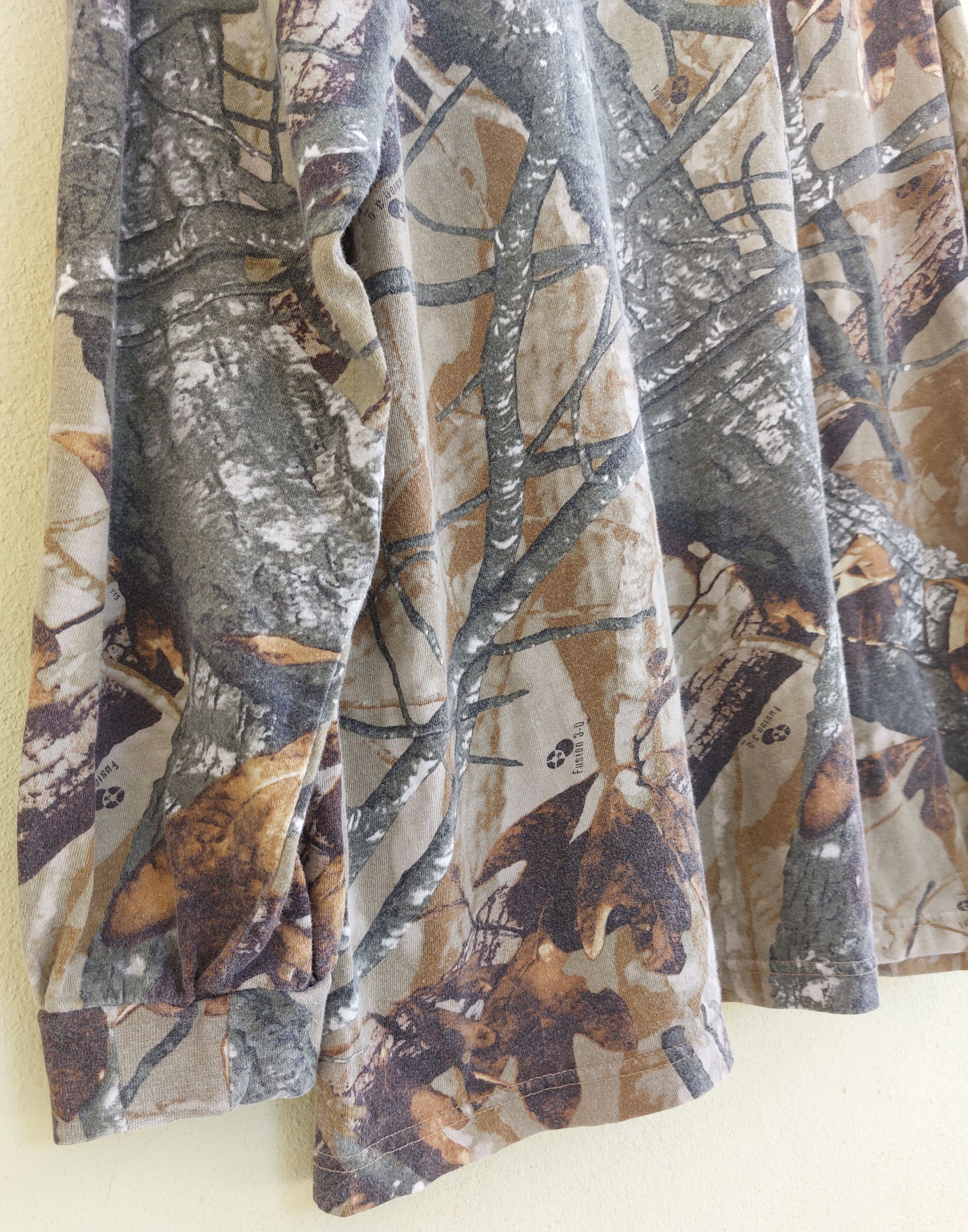 Other OUTFITTERS RIDGE camo long sleeve pocket tee Size US M / EU 48-50 / 2 - 9 Thumbnail