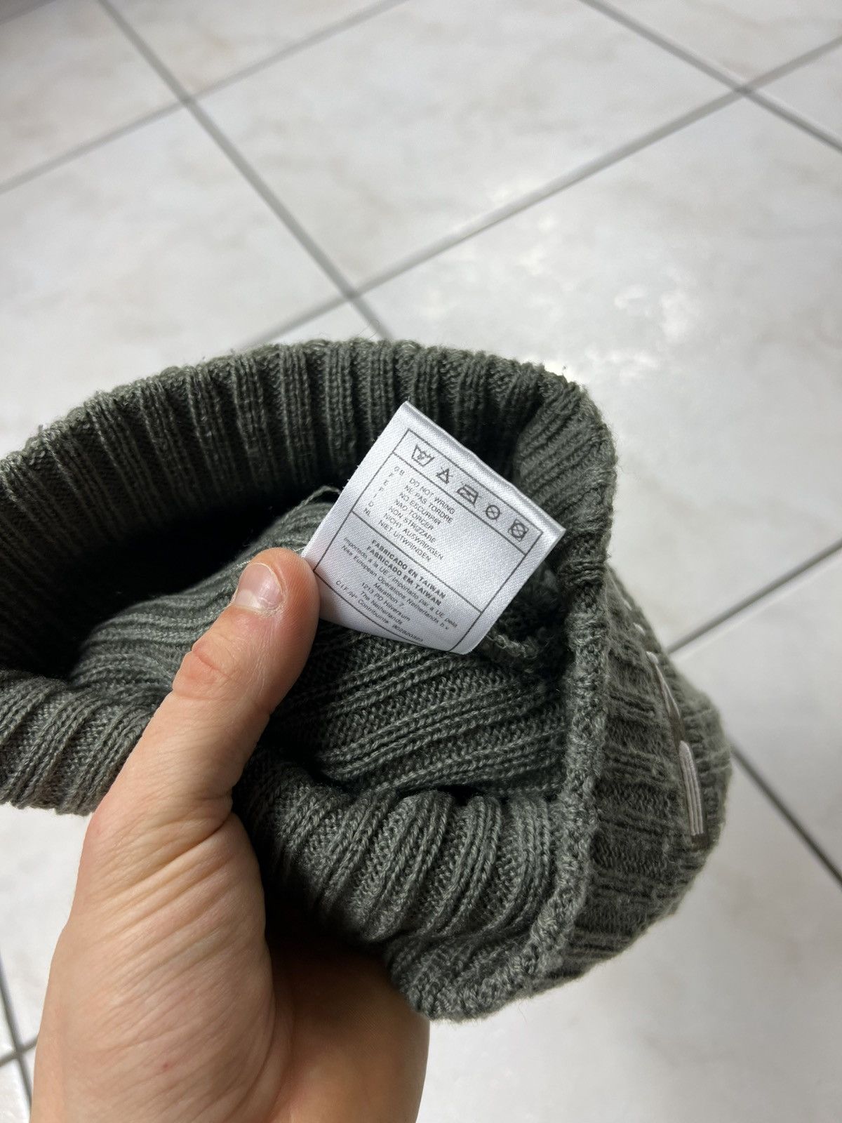 Nike Vintage Nike y2k knit beanie hat retro swoosh double sided Size ONE SIZE - 10 Thumbnail