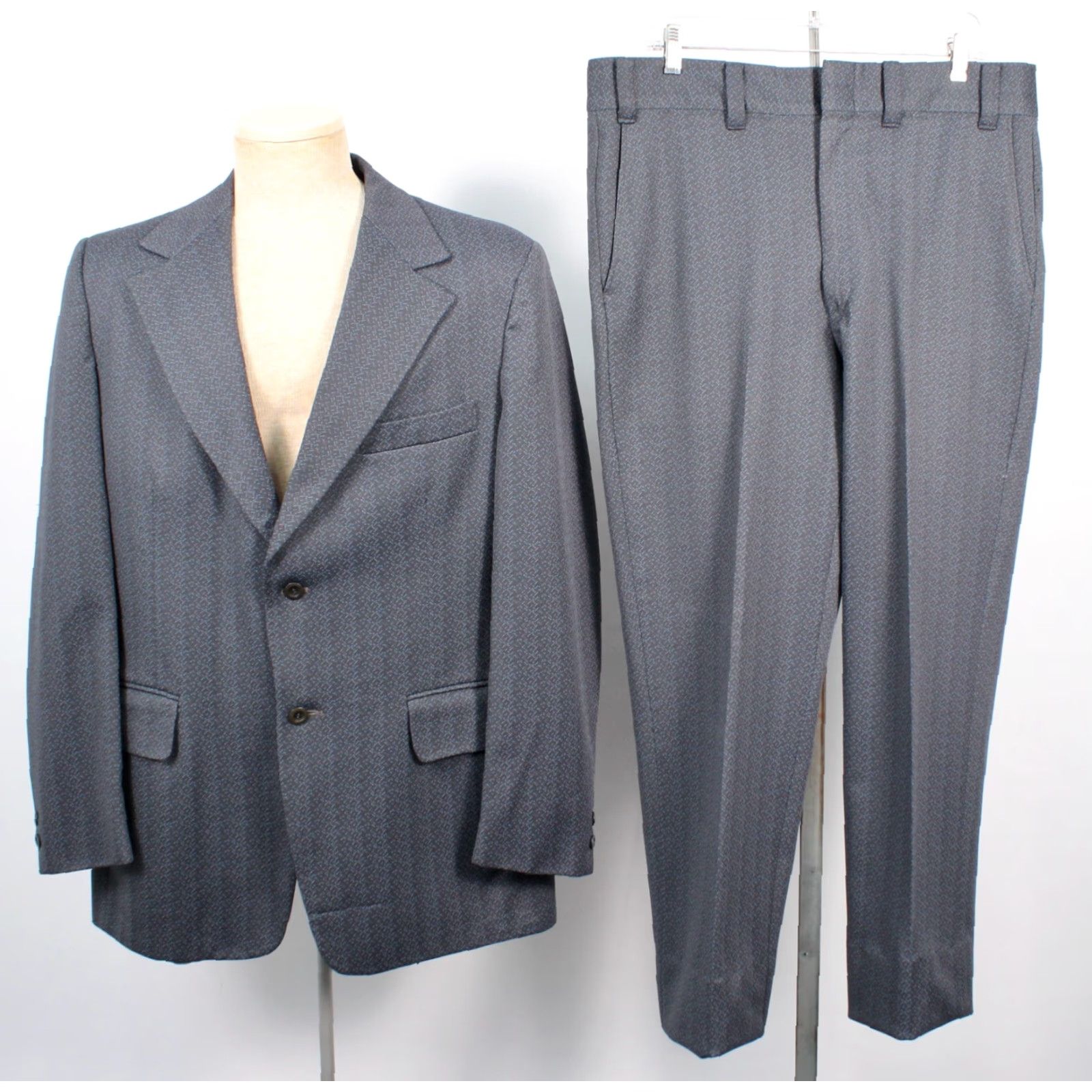 Vintage VINTAGE Mens VTG 70s 2 PC Dark Blue Flecked Leisure Suit Sz L 1970s Disco Polyester Size 42R - 2 Thumbnail