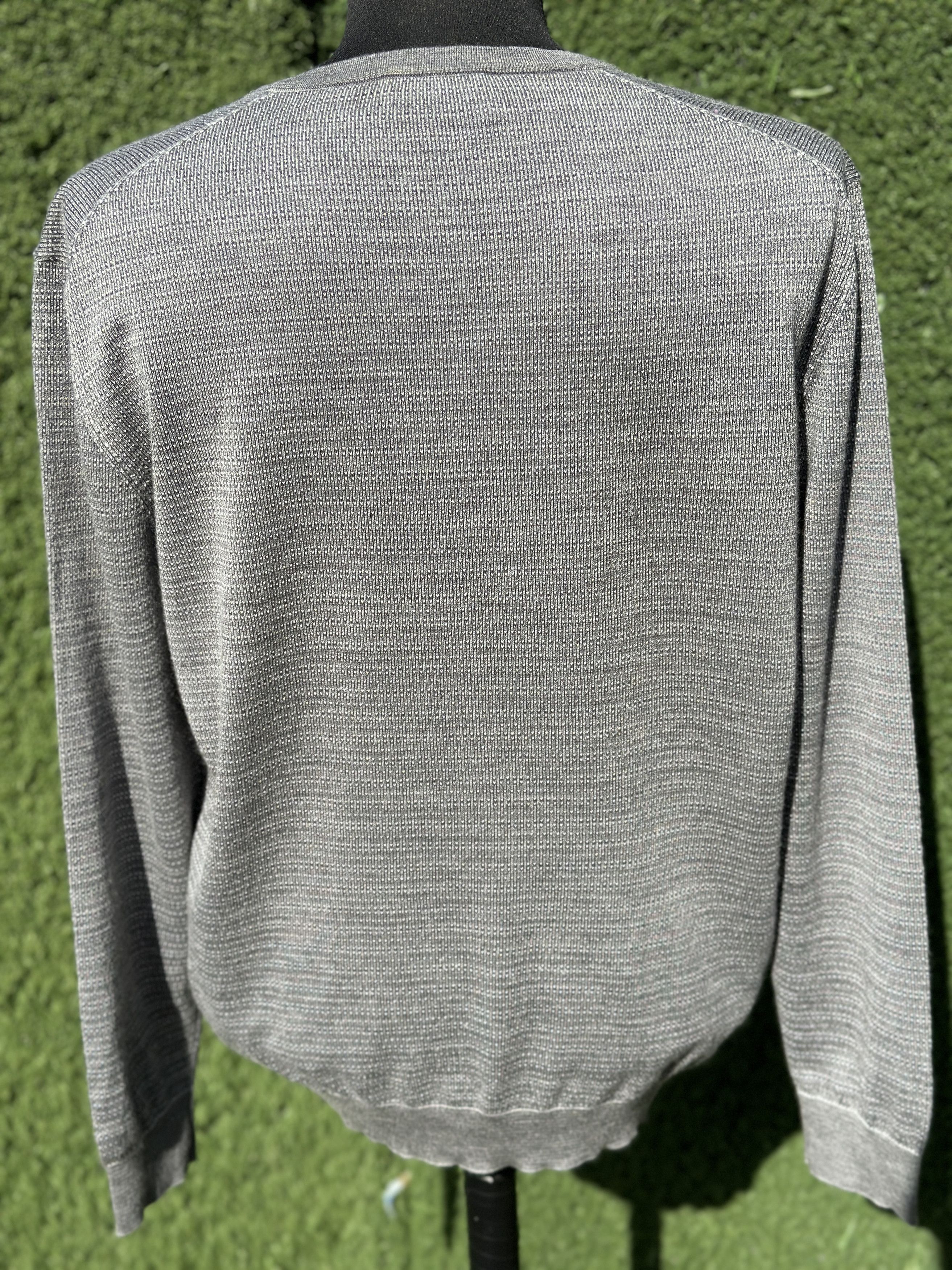 Prada Prada Milano V Neck Light Sweater Pullover Striped Size 52 L Size US L / EU 52-54 / 3 - 14 Thumbnail