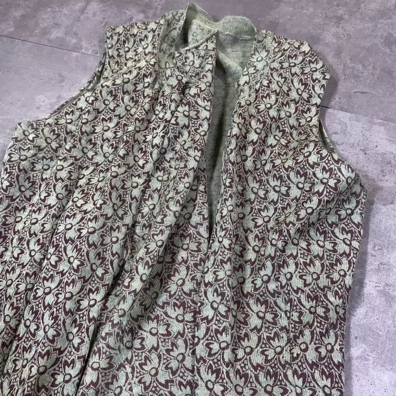 Comme des Garcons Comme Des Garcons Deconstructing Sleeveless Knitted Vest Size M / US 6-8 / IT 42-44 - 4 Thumbnail