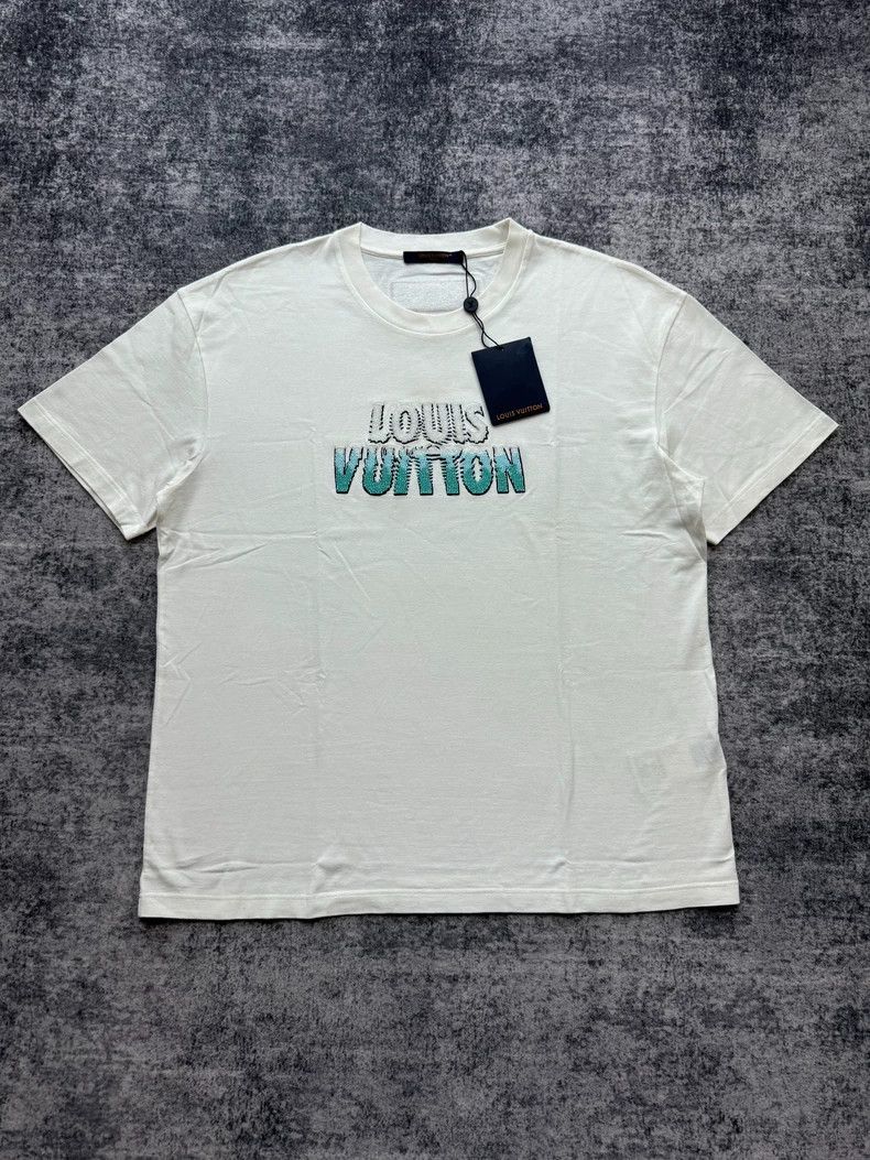 Louis Vuitton Louis Vuitton Feidong beaded logo short sleeves Size US L / EU 52-54 / 3 - 1 Thumbnail