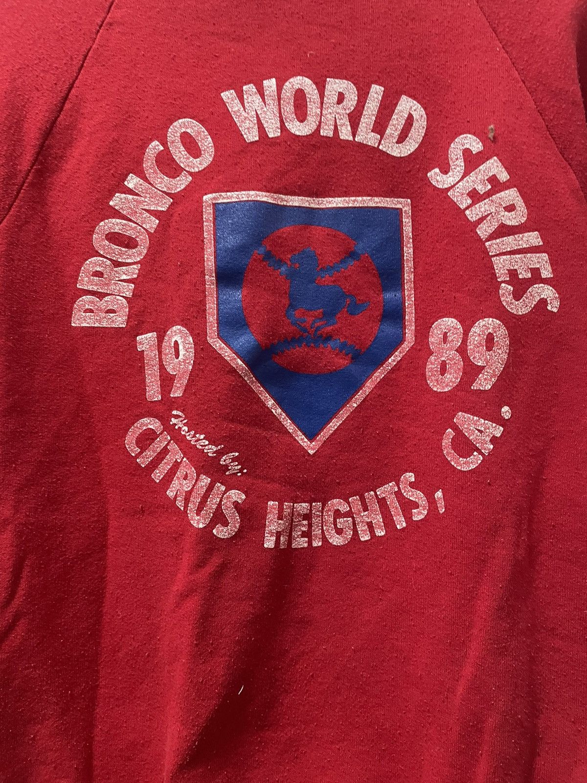 MLB Vintage 1989 Broncos World Series Crewneck Size US S / EU 44-46 / 1 - 2 Thumbnail