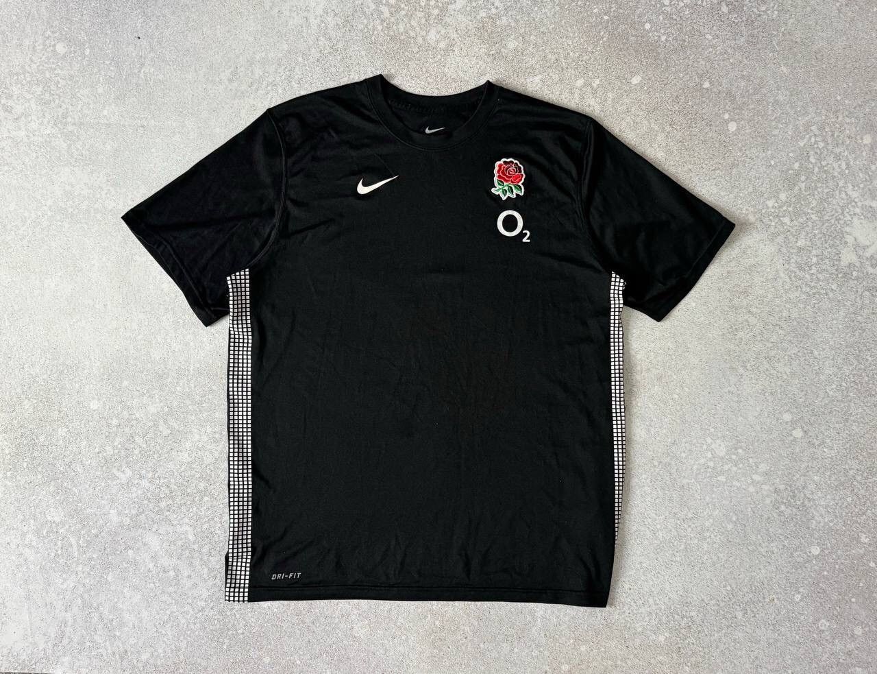 Nike × Vintage Vintage Nike England O2 Soccer Jersey T-shirt Swoosh Logo Size US L / EU 52-54 / 3 - 1 Thumbnail