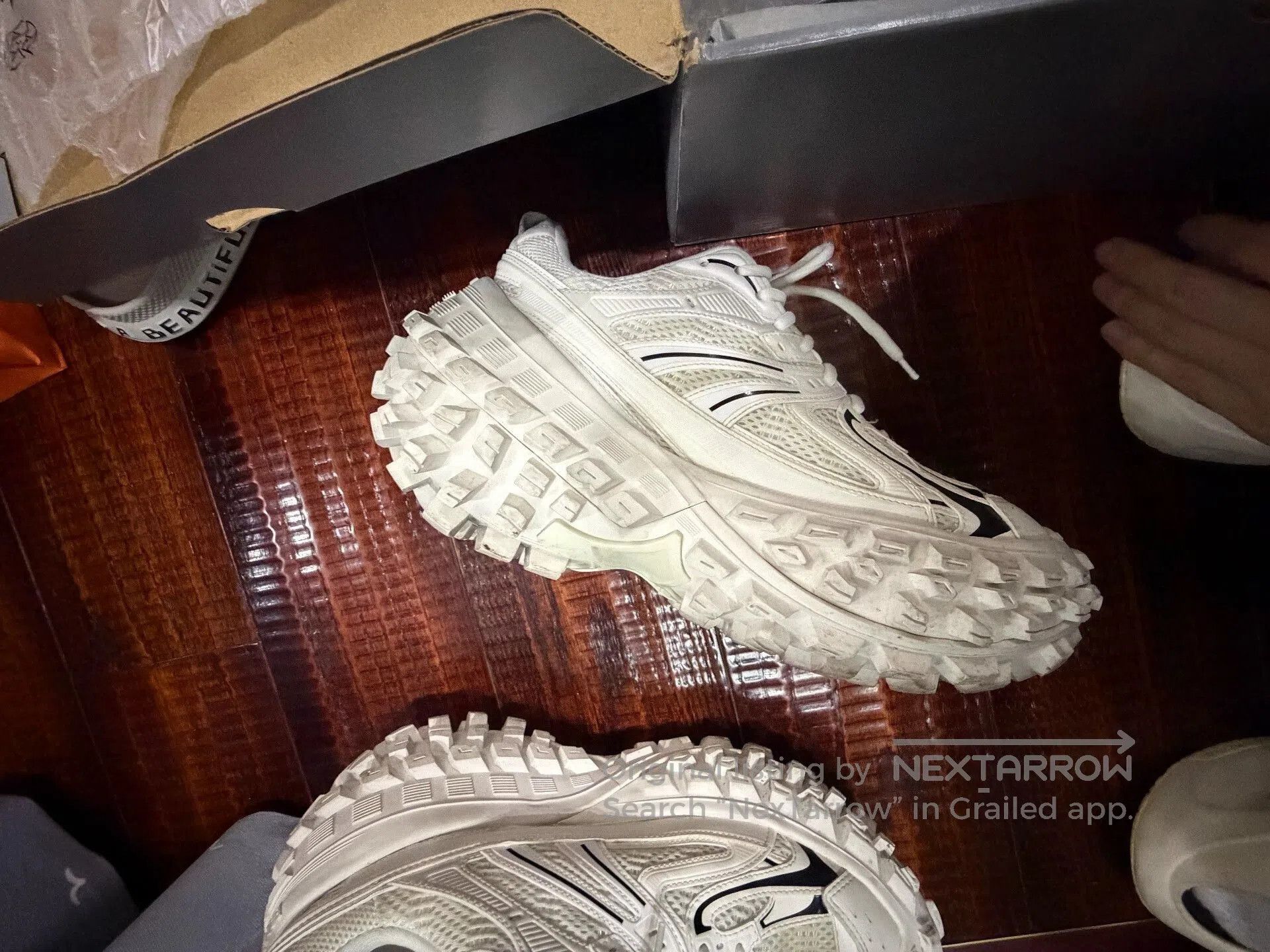 Balenciaga Balenciaga Defender White Distressed Sneakers. Size US 9 / EU 42 - 7 Thumbnail